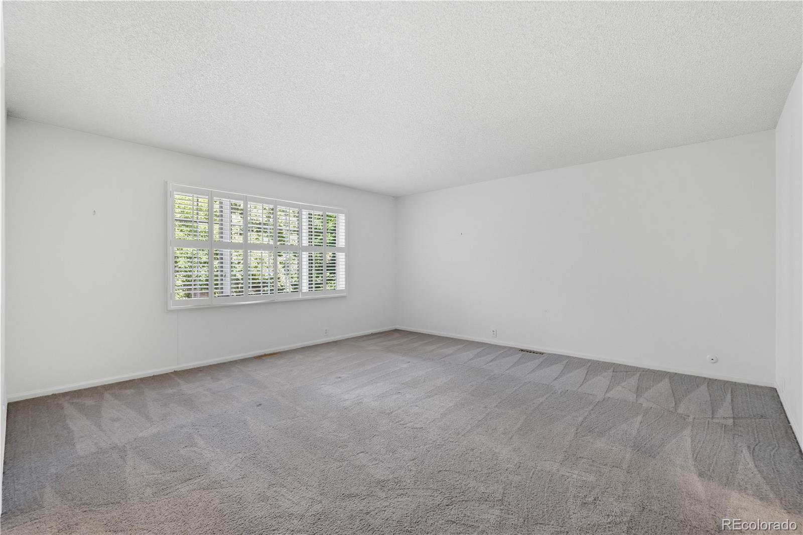 MLS Image #20 for 4675 s yosemite street,denver, Colorado