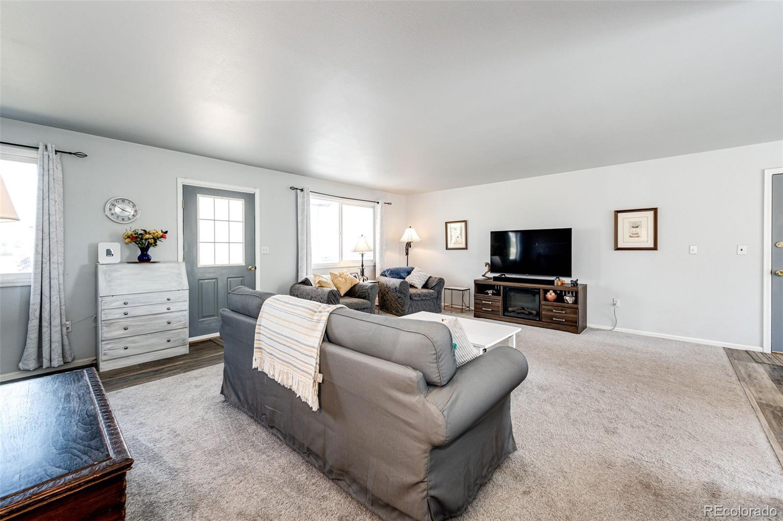 MLS Image #2 for 33591  bow meadows circle,elizabeth, Colorado