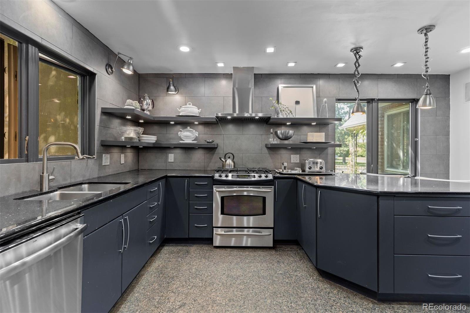 MLS Image #2 for 2510 n monaco st pkwy,denver, Colorado