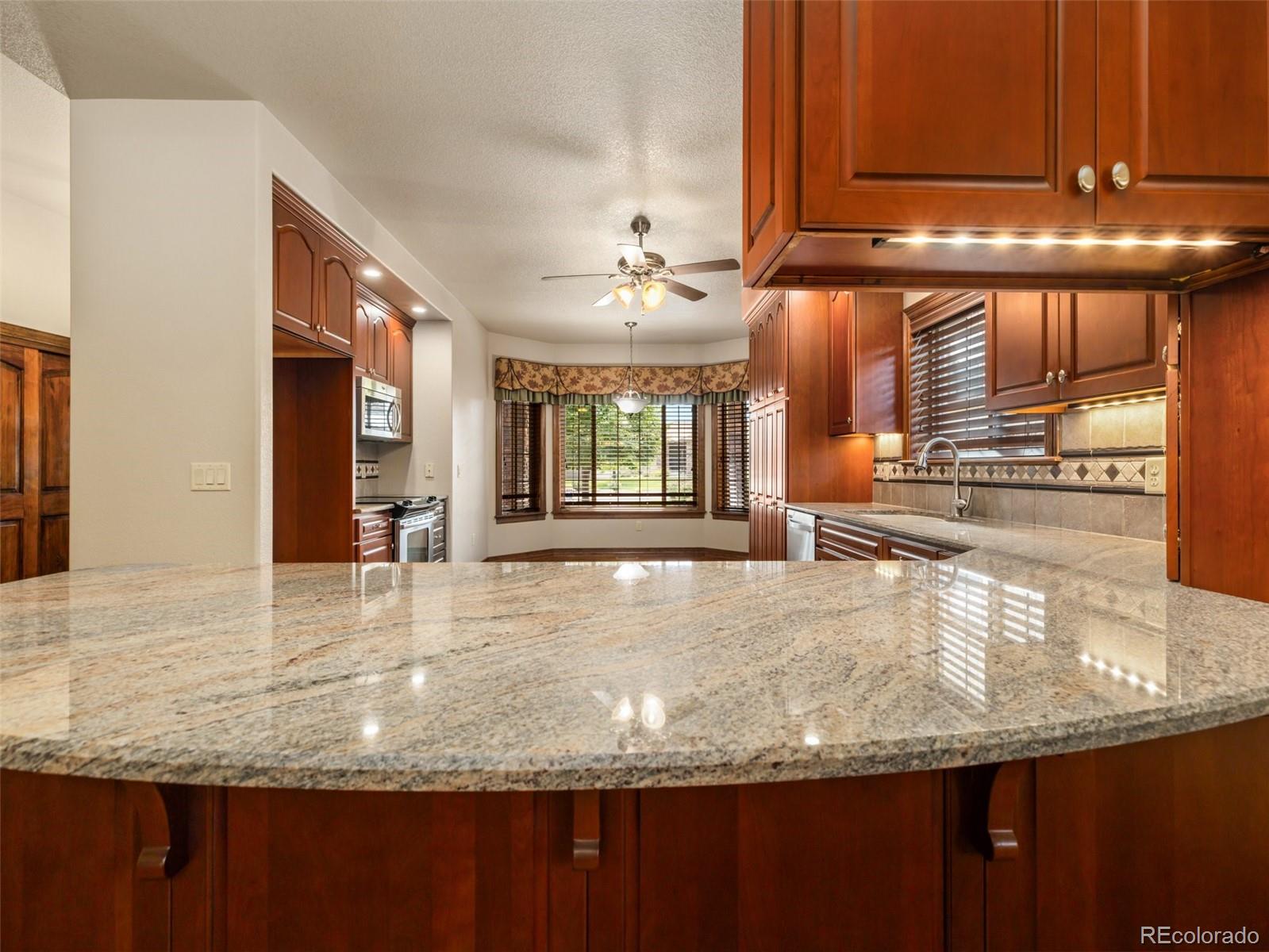 MLS Image #4 for 5513  bellagio way,pueblo, Colorado