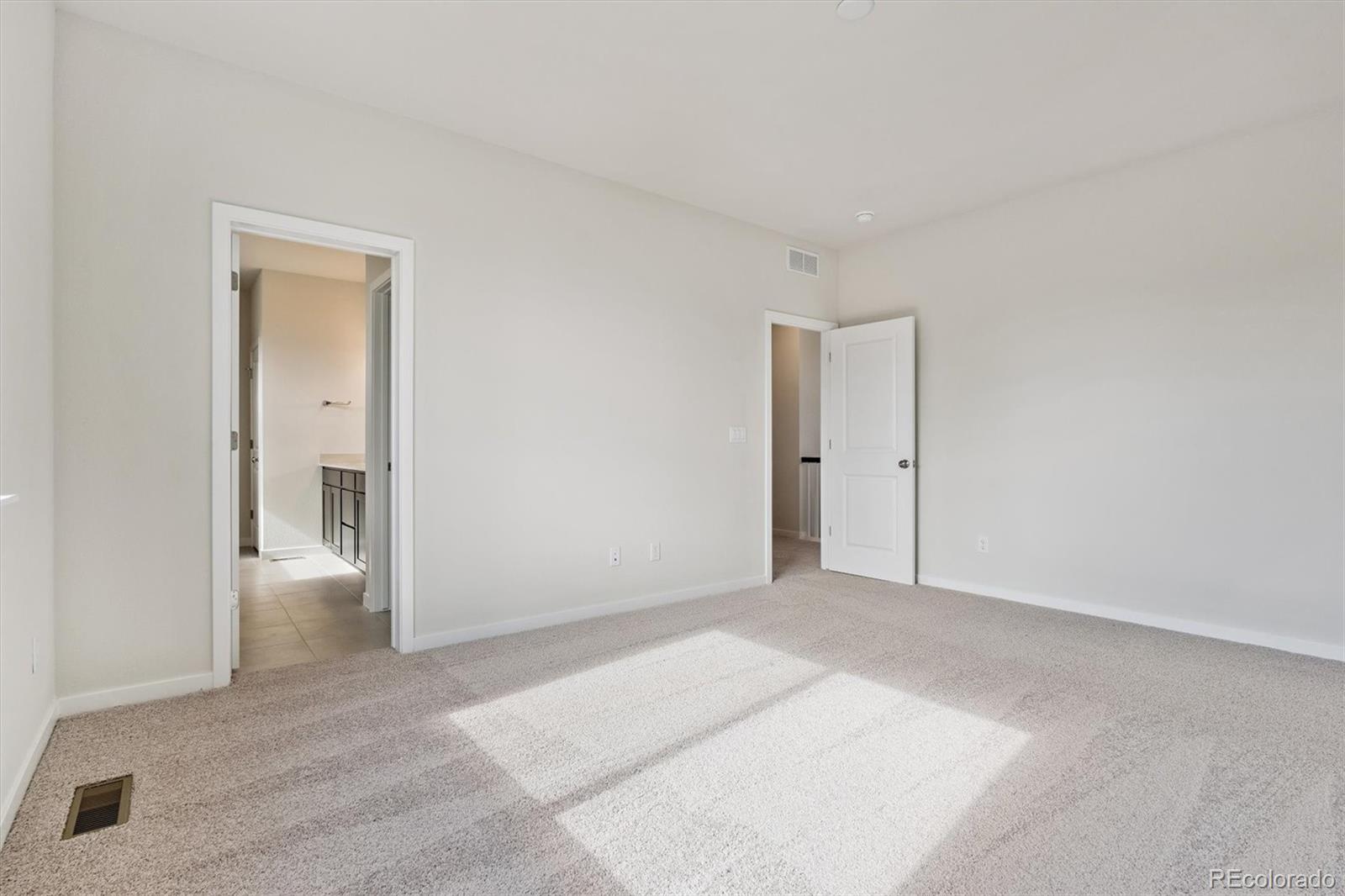 MLS Image #14 for 1380  loraine circle,erie, Colorado