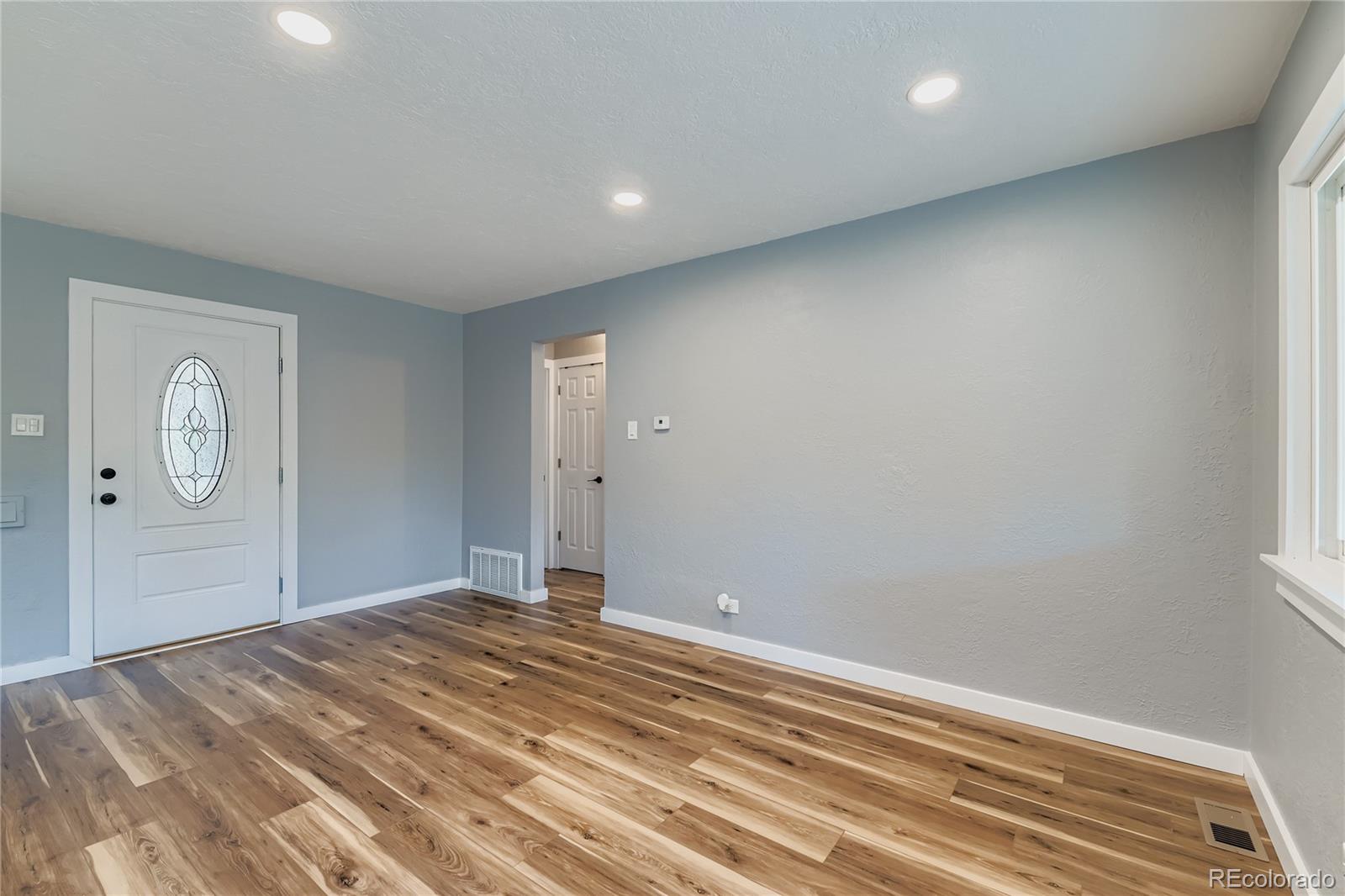 MLS Image #10 for 480 s canosa court,denver, Colorado