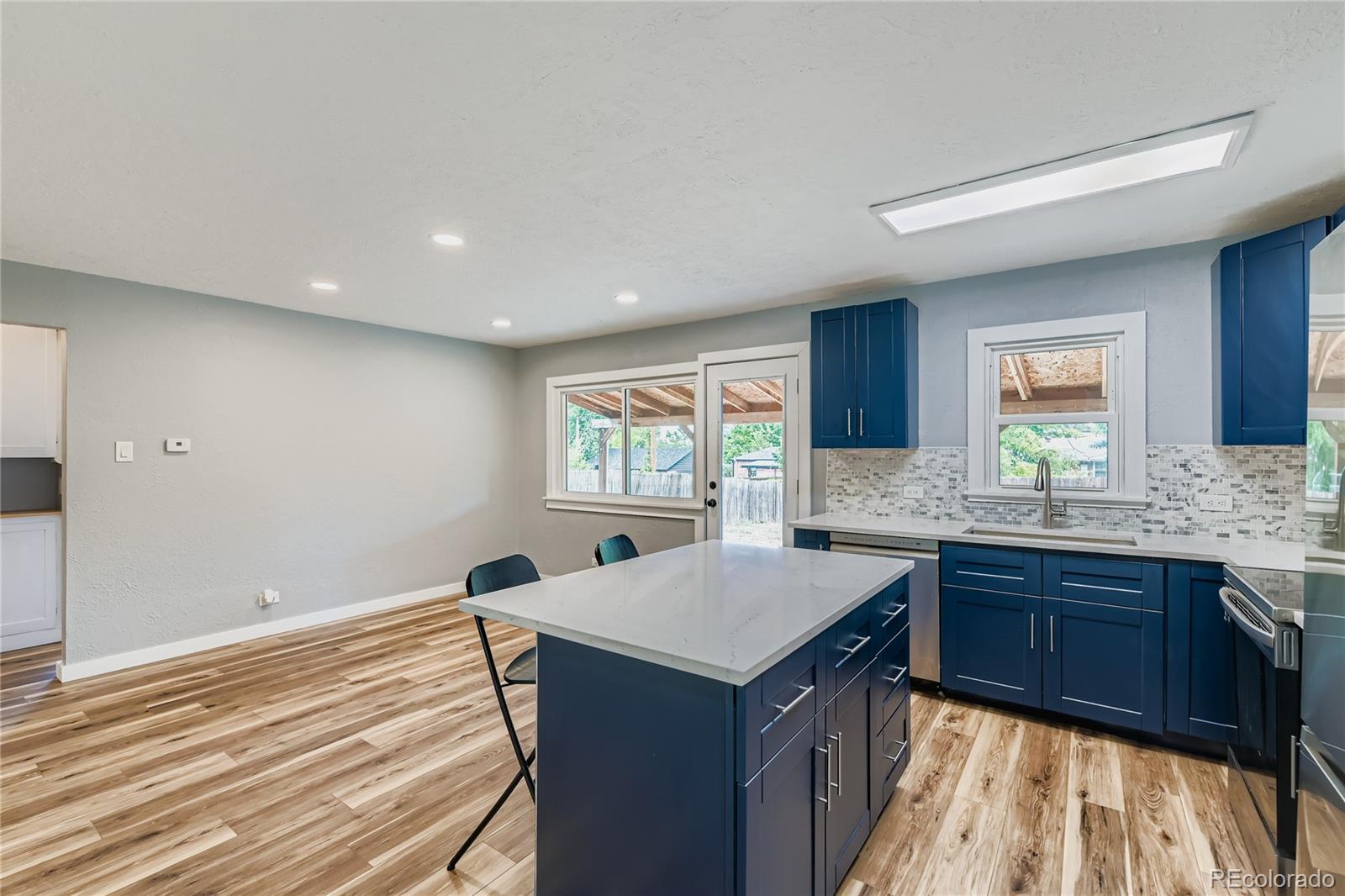 MLS Image #6 for 480 s canosa court,denver, Colorado