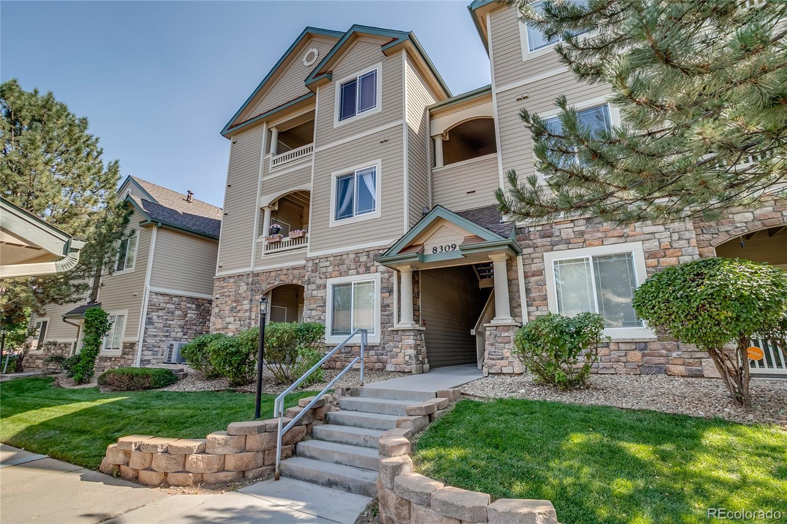 MLS Image #0 for 8309 s independence circle,littleton, Colorado