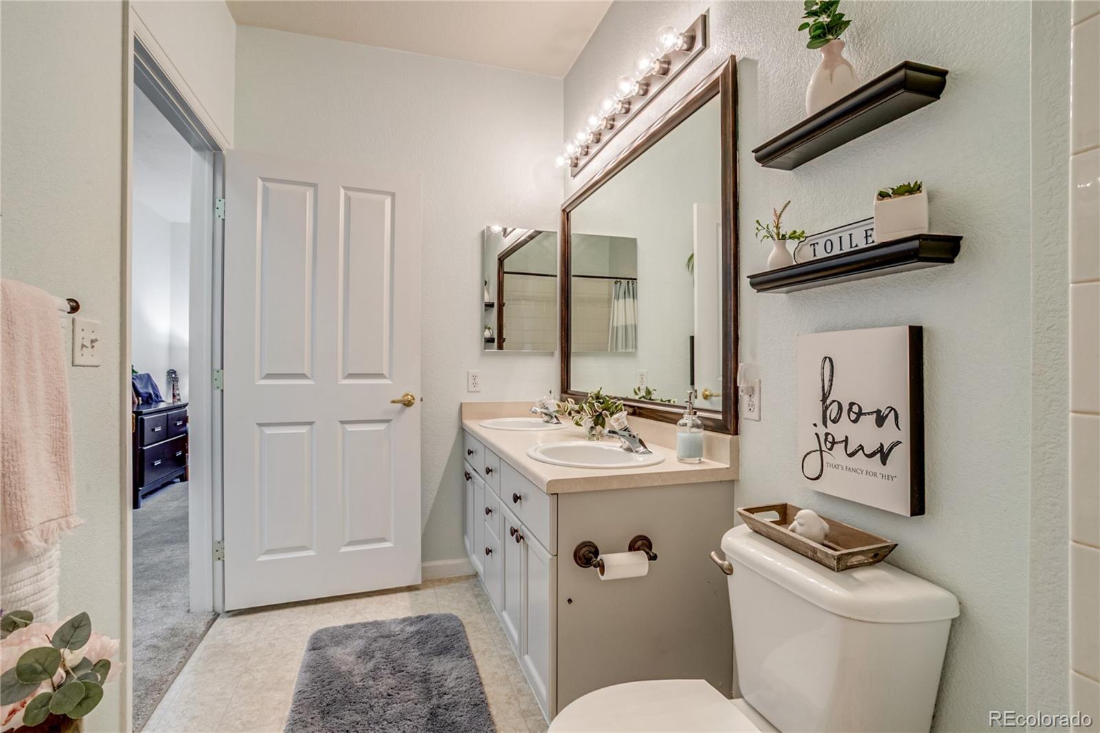 MLS Image #19 for 8309 s independence circle,littleton, Colorado