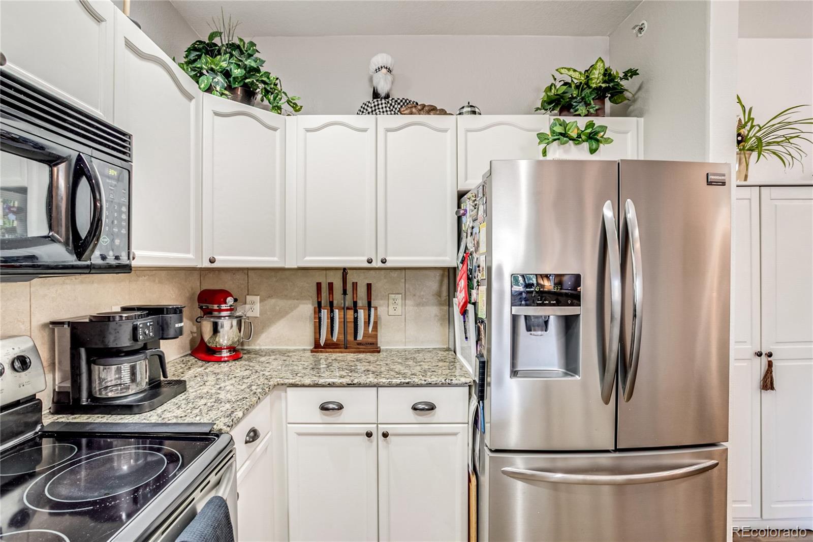 MLS Image #2 for 8309 s independence circle,littleton, Colorado