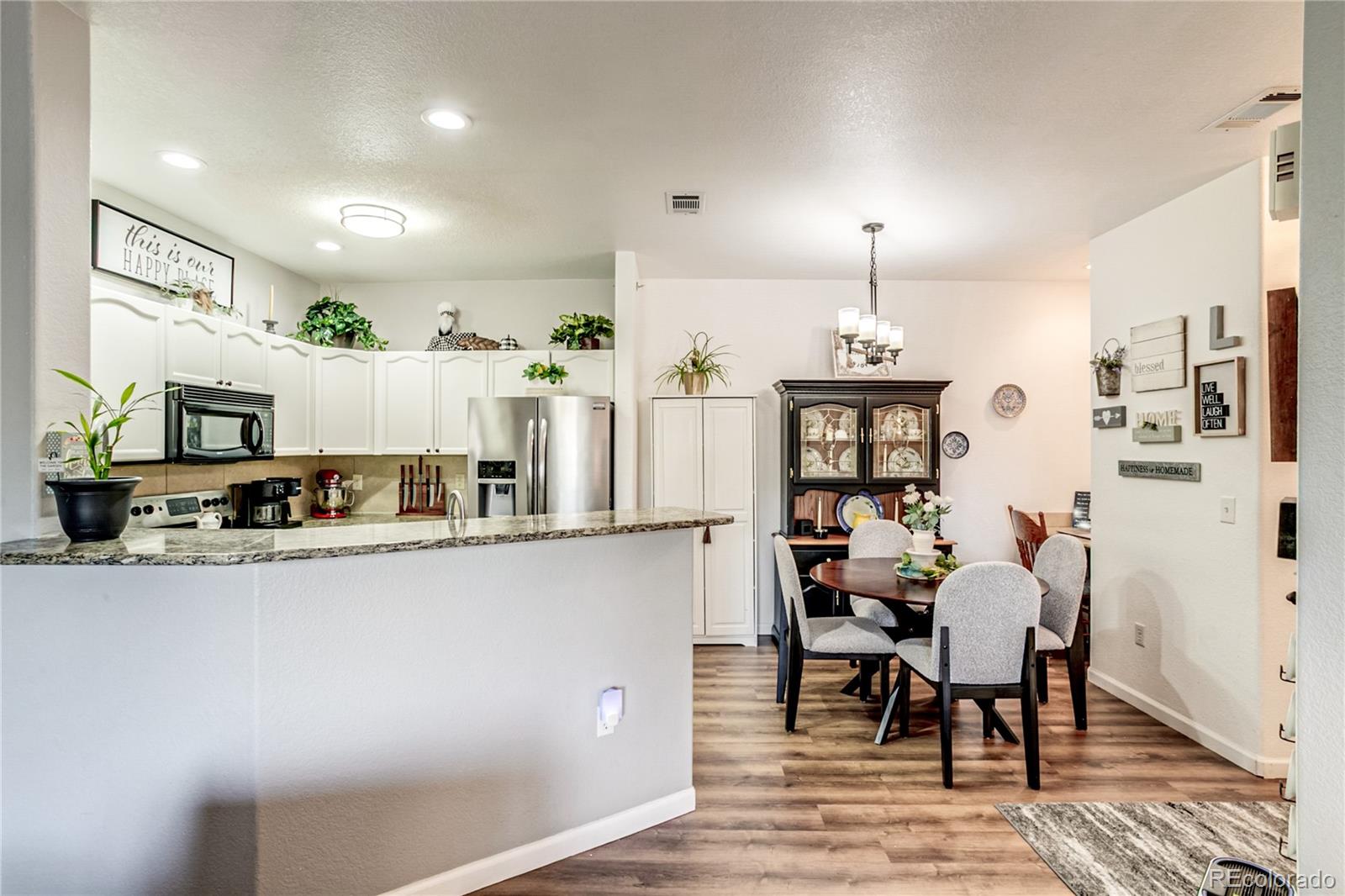 MLS Image #6 for 8309 s independence circle,littleton, Colorado