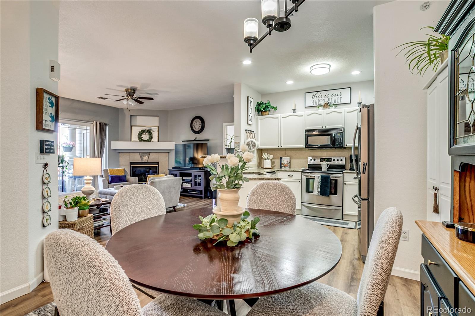 MLS Image #8 for 8309 s independence circle,littleton, Colorado