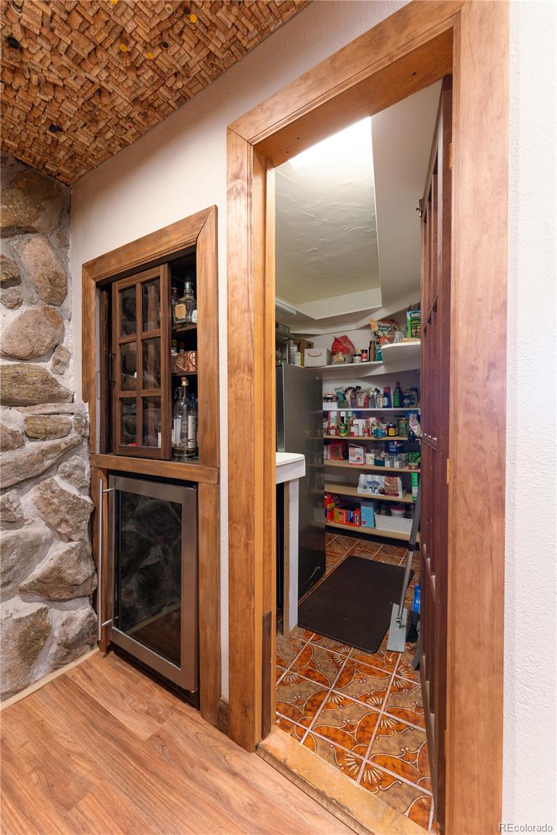 MLS Image #28 for 20254  goins drive,morrison, Colorado