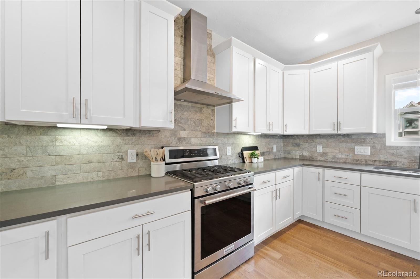 MLS Image #12 for 1721  hooker street ,denver, Colorado