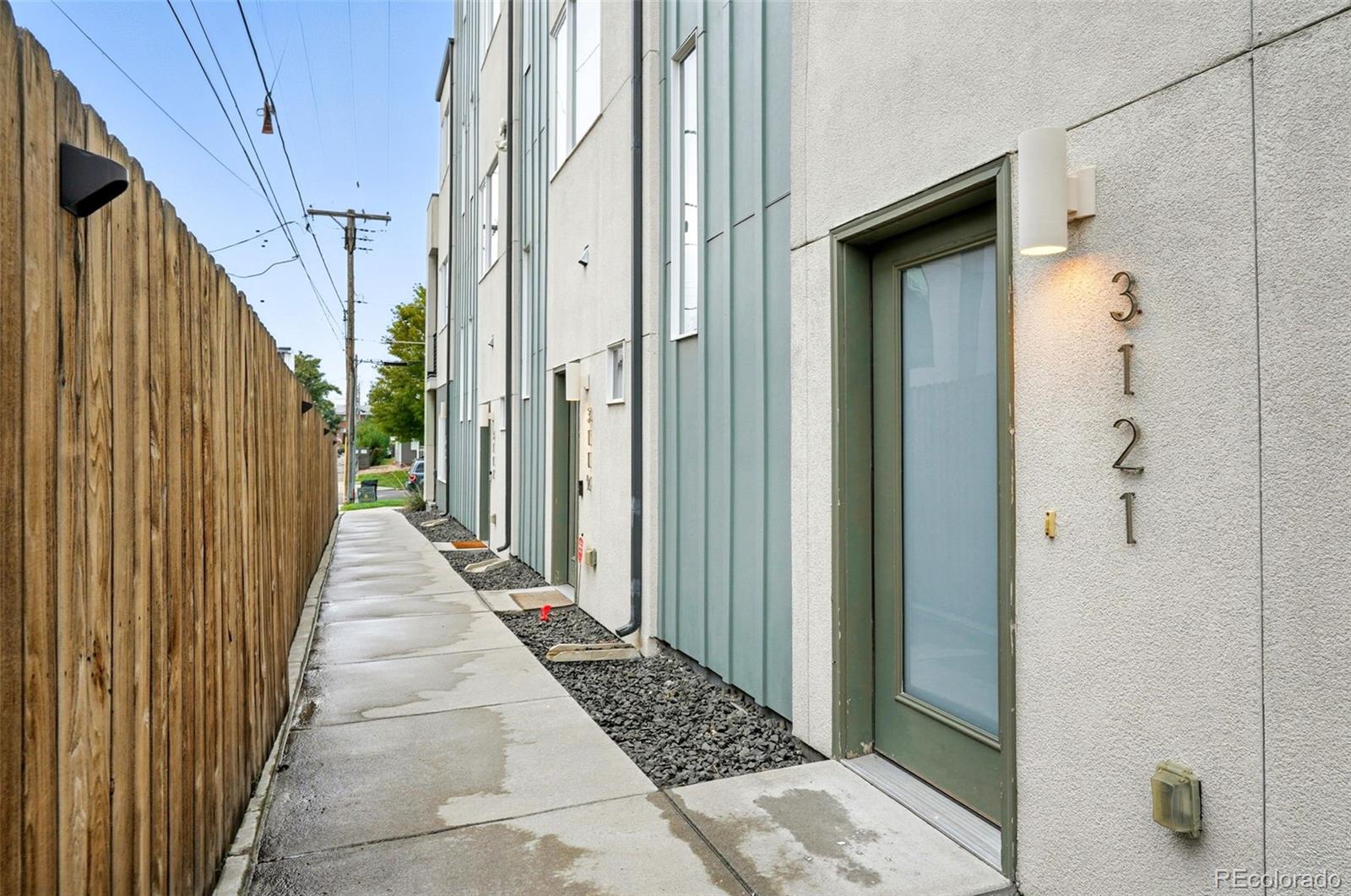 MLS Image #11 for 3121 w 18th avenue,denver, Colorado