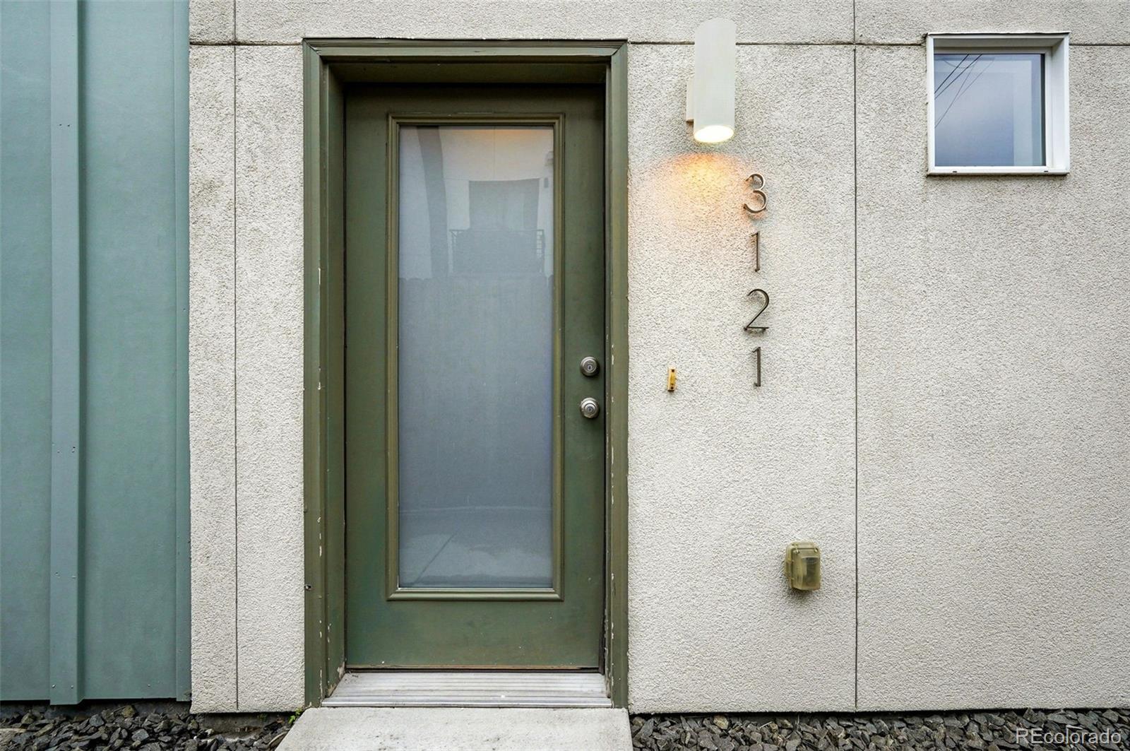 MLS Image #12 for 3121 w 18th avenue,denver, Colorado