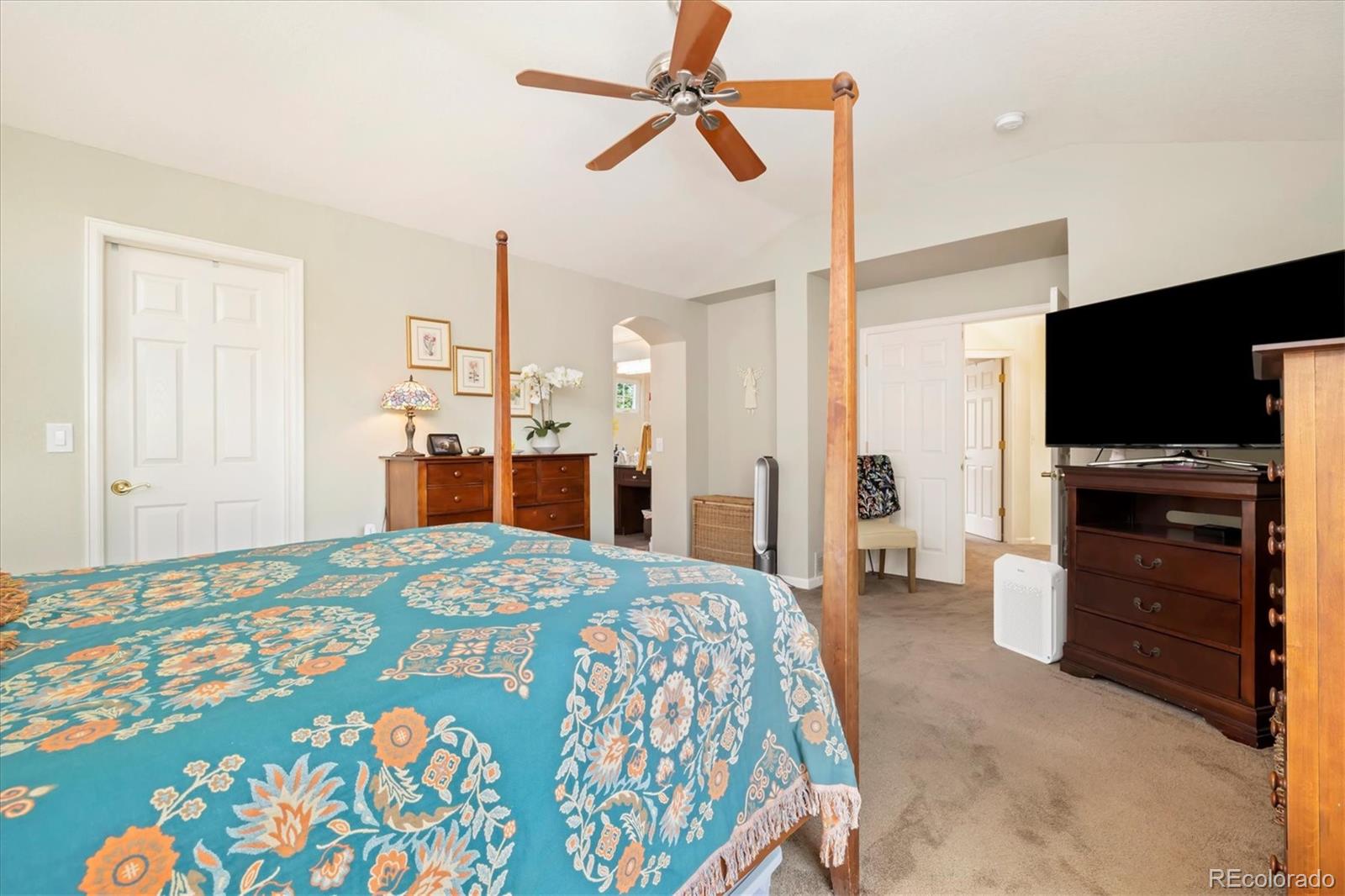 MLS Image #20 for 2617 s troy court,aurora, Colorado