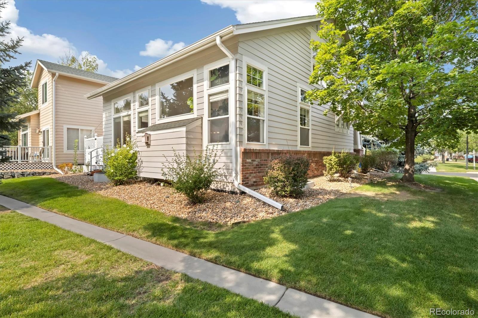 MLS Image #28 for 2617 s troy court,aurora, Colorado