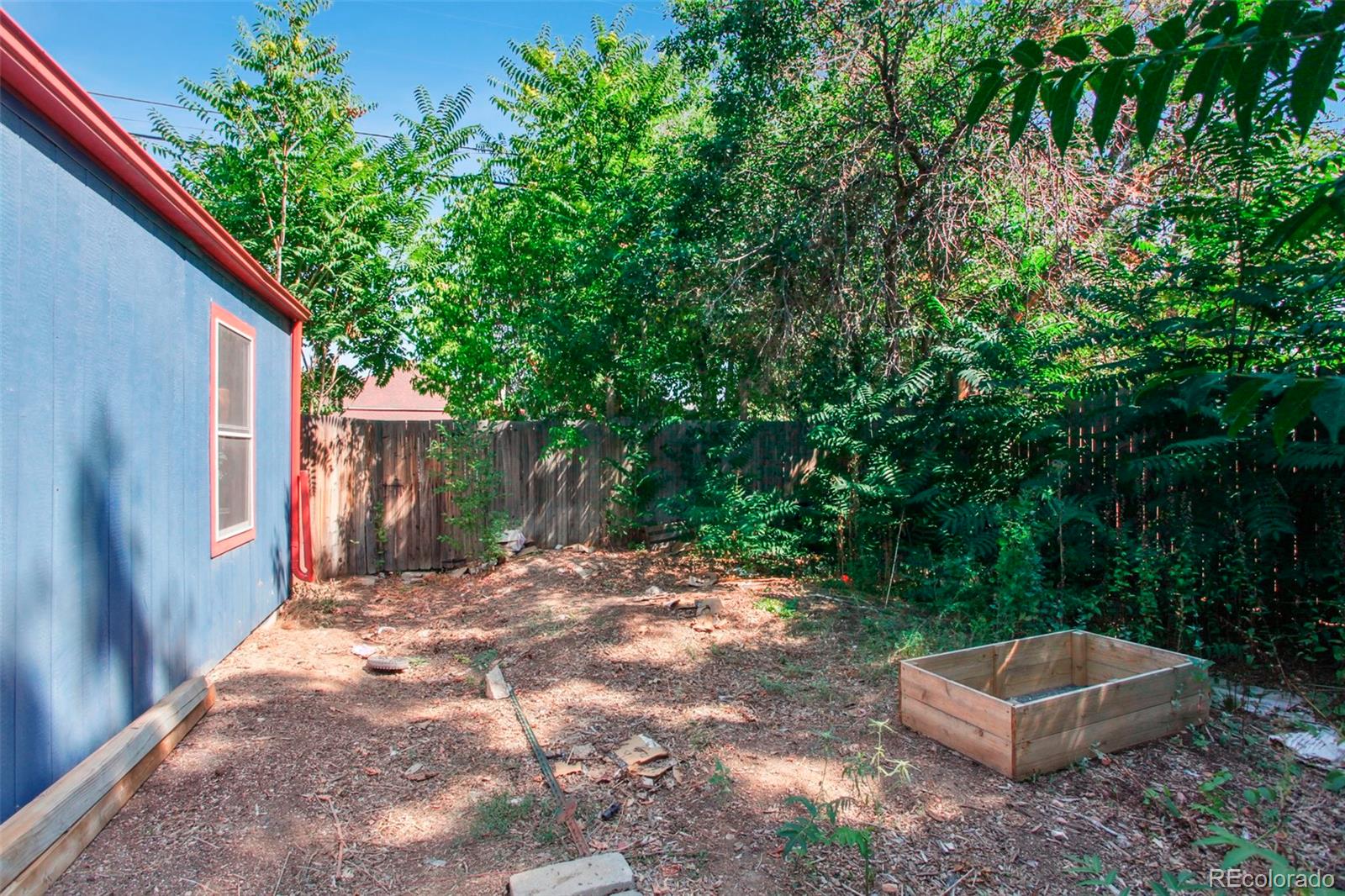 MLS Image #24 for 846  hazel court,denver, Colorado