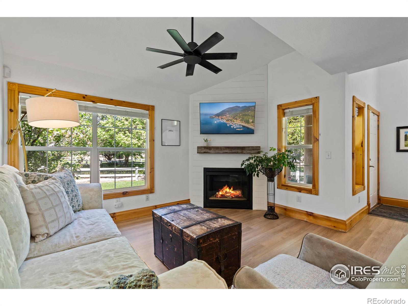 MLS Image #5 for 246  rock bridge lane,windsor, Colorado
