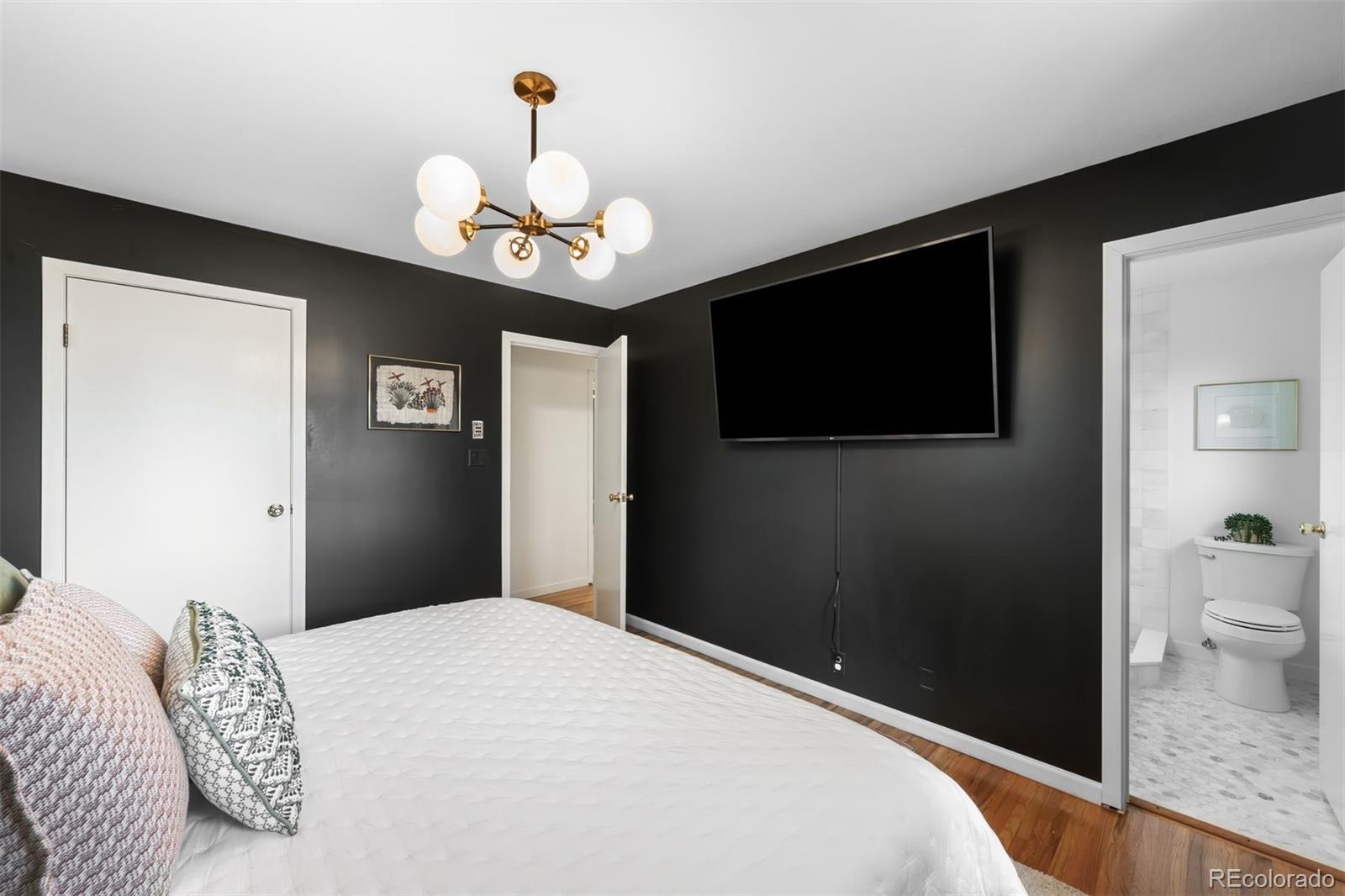 MLS Image #9 for 5480 e jewell avenue,denver, Colorado