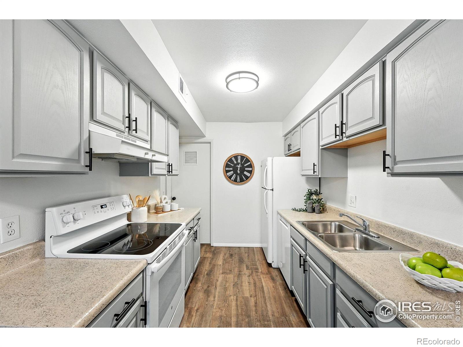 MLS Image #14 for 9857  lane street ,thornton, Colorado