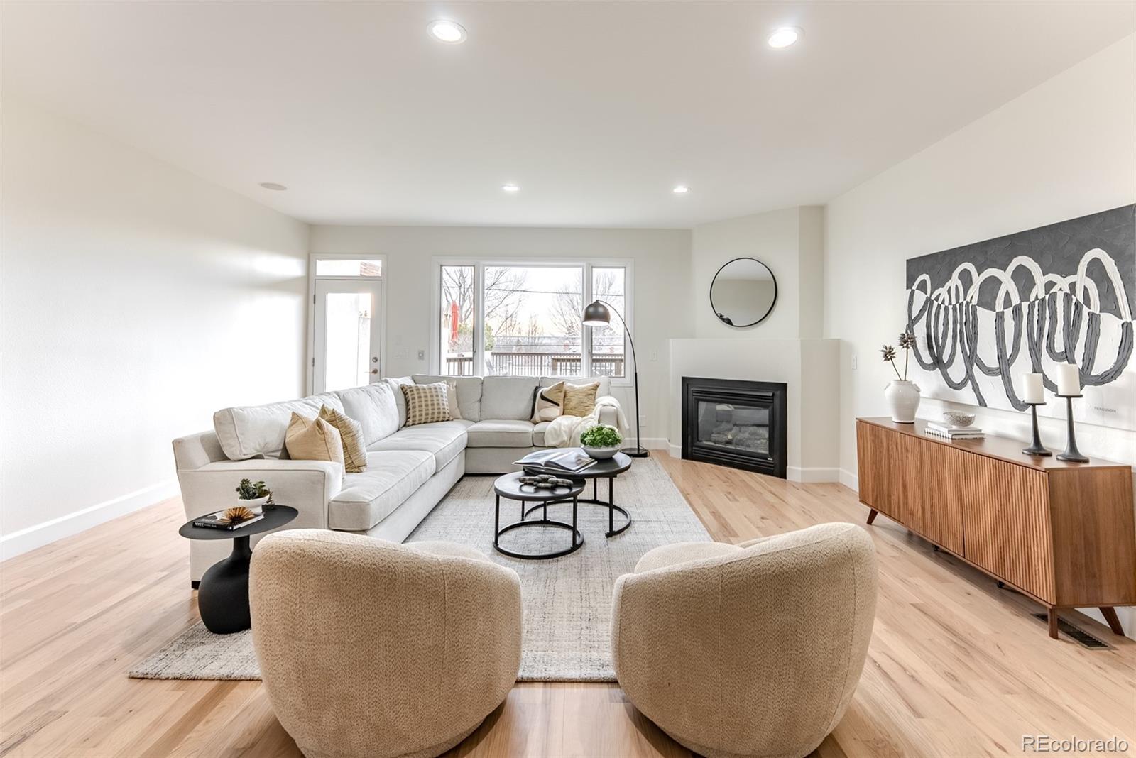 MLS Image #2 for 4624 w moncrieff place ,denver, Colorado