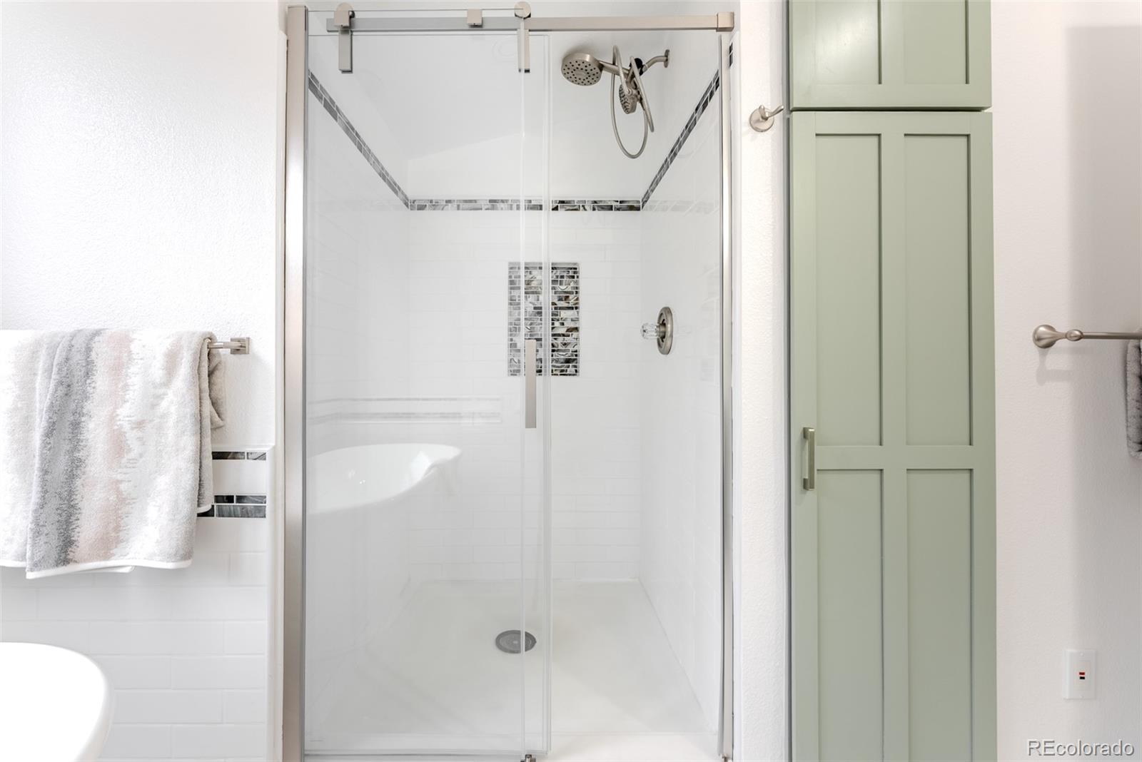 MLS Image #21 for 4624 w moncrieff place ,denver, Colorado