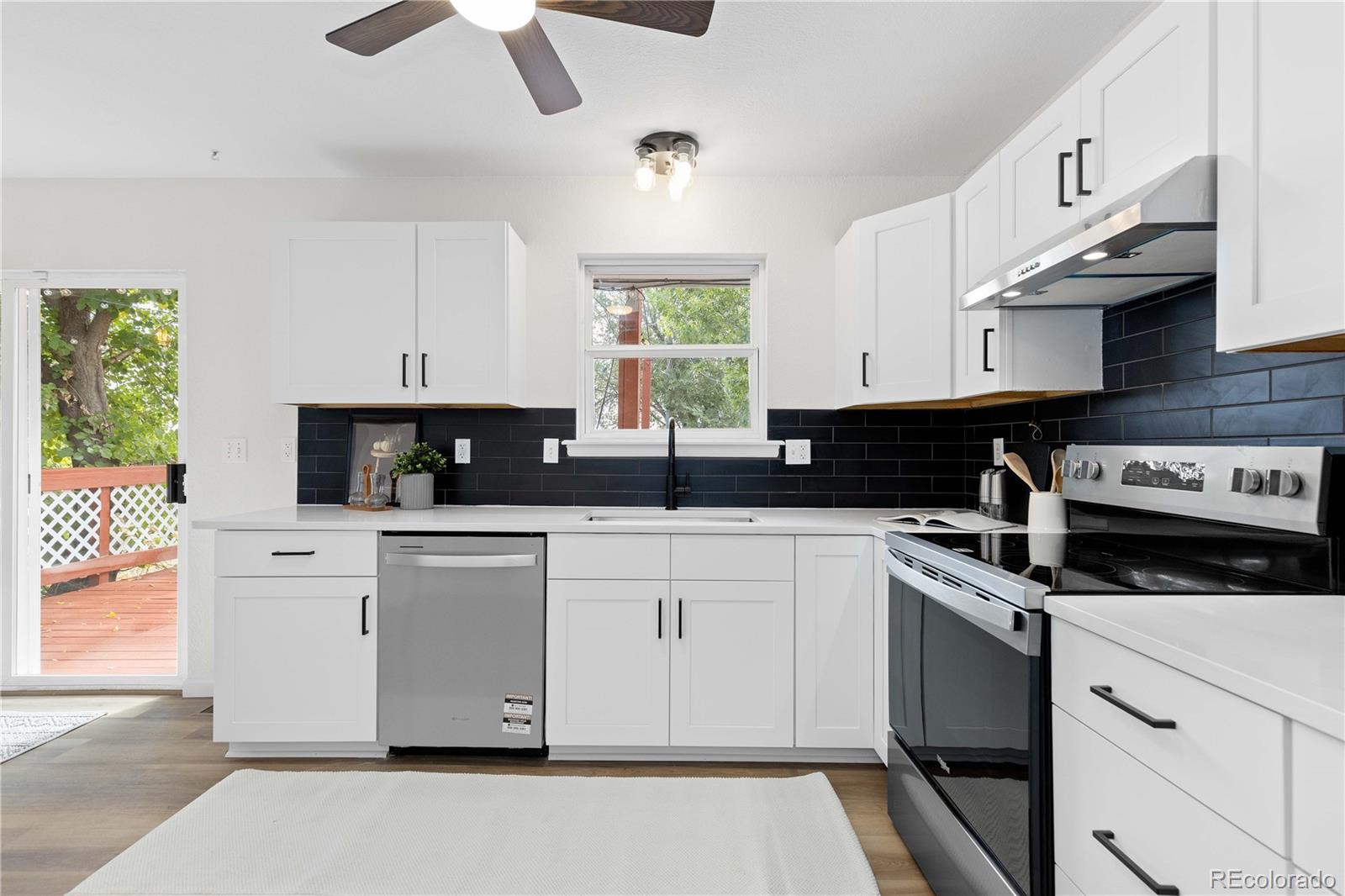 MLS Image #10 for 3110  cimarron street,aurora, Colorado