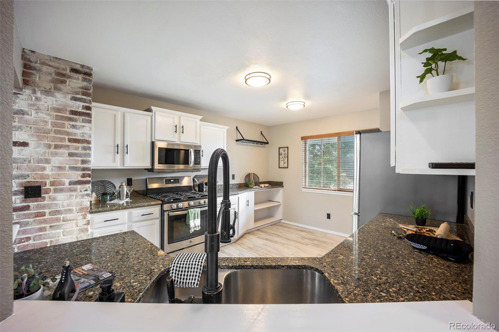 MLS Image #10 for 6026  oakwood boulevard,colorado springs, Colorado