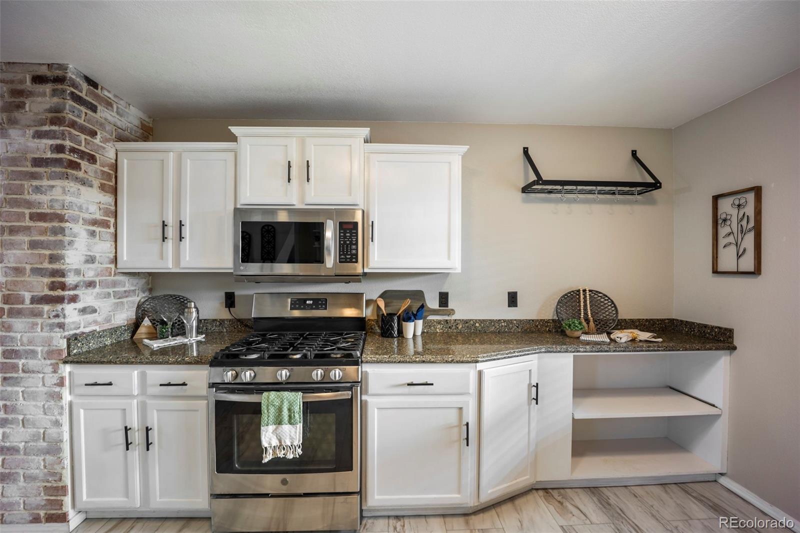MLS Image #12 for 6026  oakwood boulevard,colorado springs, Colorado