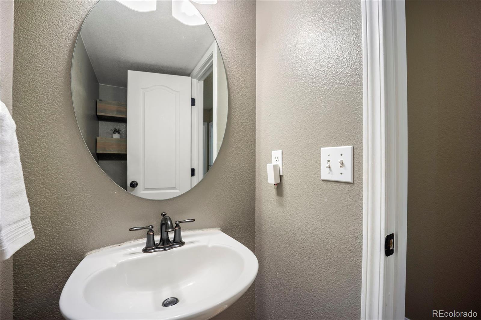 MLS Image #14 for 6026  oakwood boulevard,colorado springs, Colorado