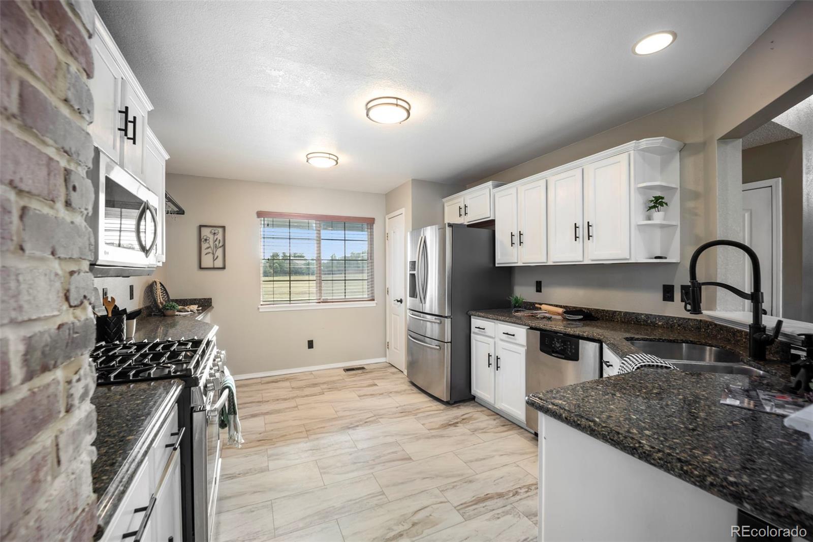 MLS Image #9 for 6026  oakwood boulevard,colorado springs, Colorado