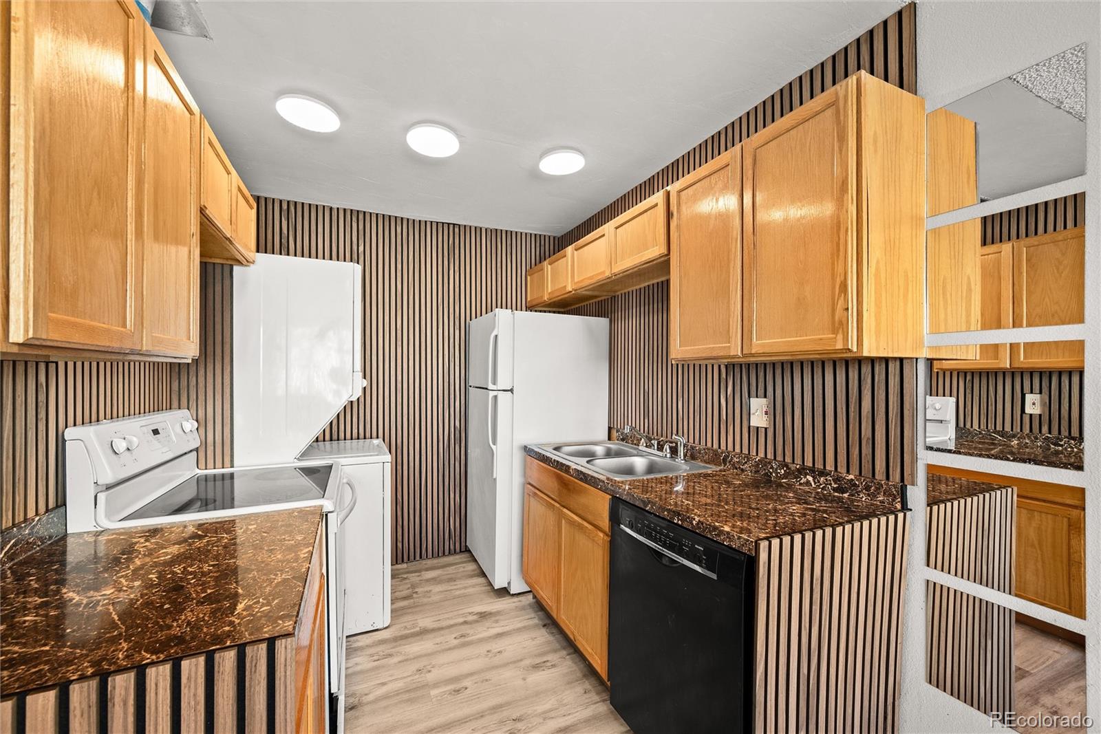 MLS Image #8 for 10752 e exposition avenue 230,aurora, Colorado