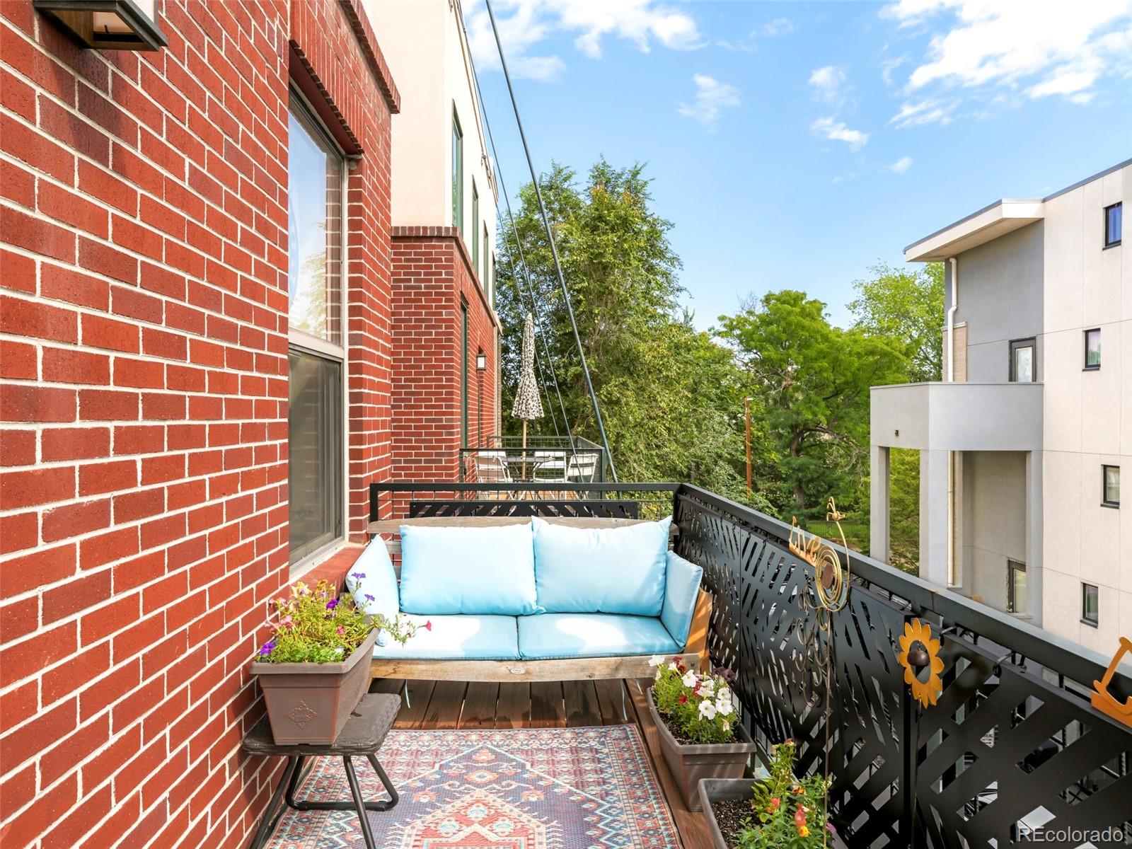 MLS Image #26 for 790 n clarkson street 204,denver, Colorado