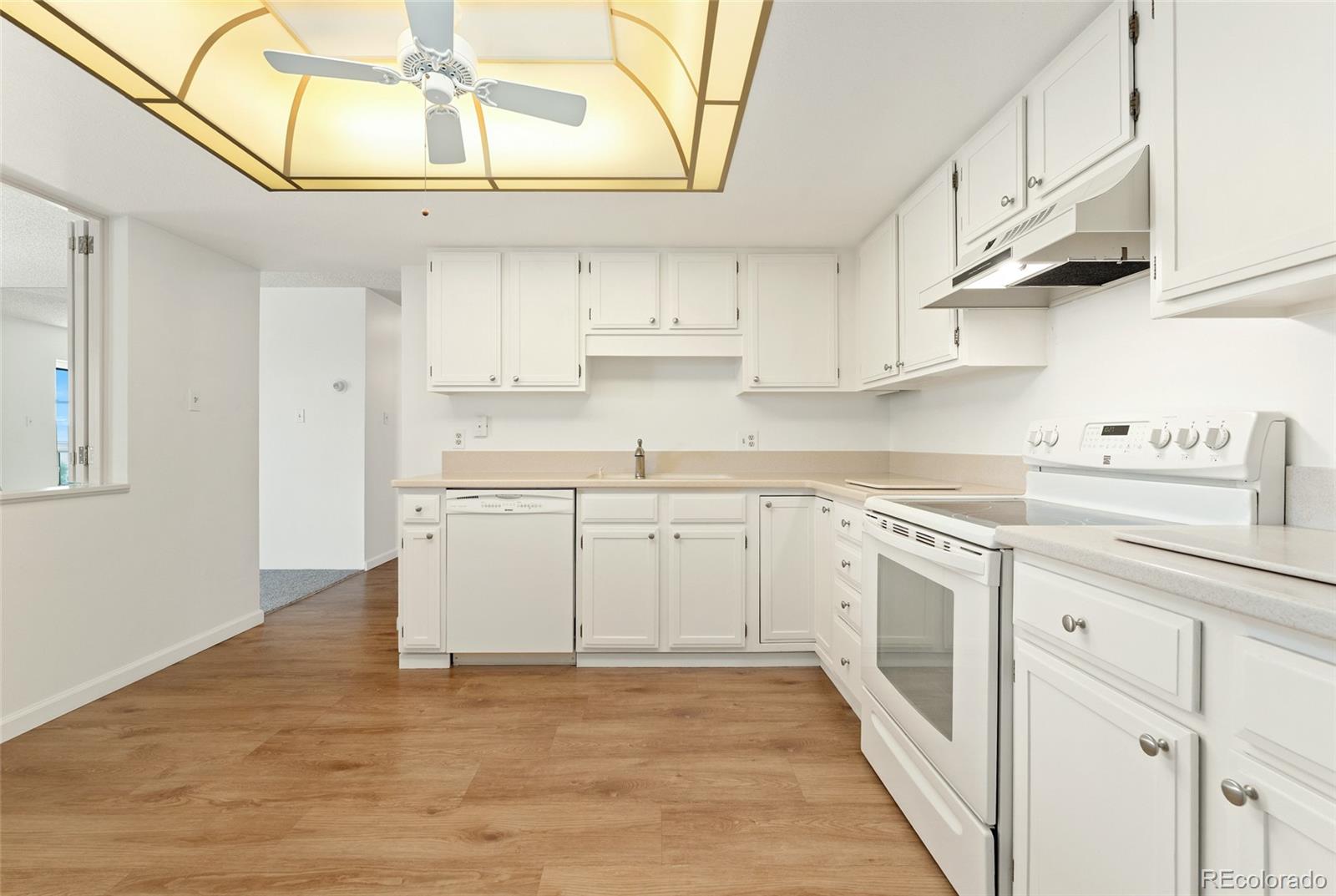 MLS Image #11 for 13890 e marina drive 606,aurora, Colorado