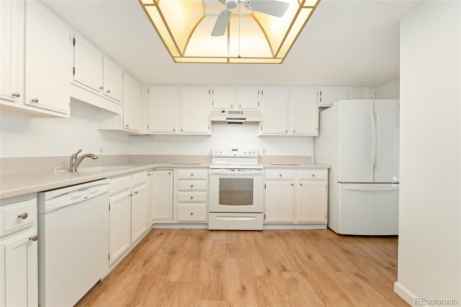 MLS Image #13 for 13890 e marina drive 606,aurora, Colorado