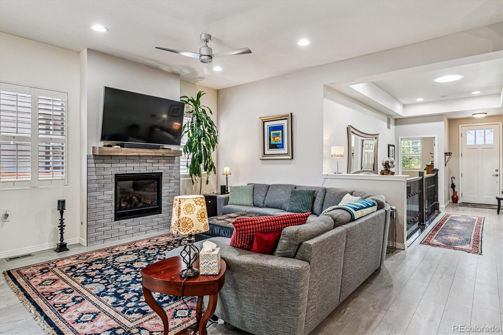 MLS Image #17 for 11589 e 25th drive,aurora, Colorado