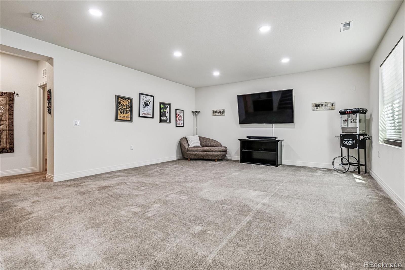 MLS Image #22 for 11589 e 25th drive,aurora, Colorado