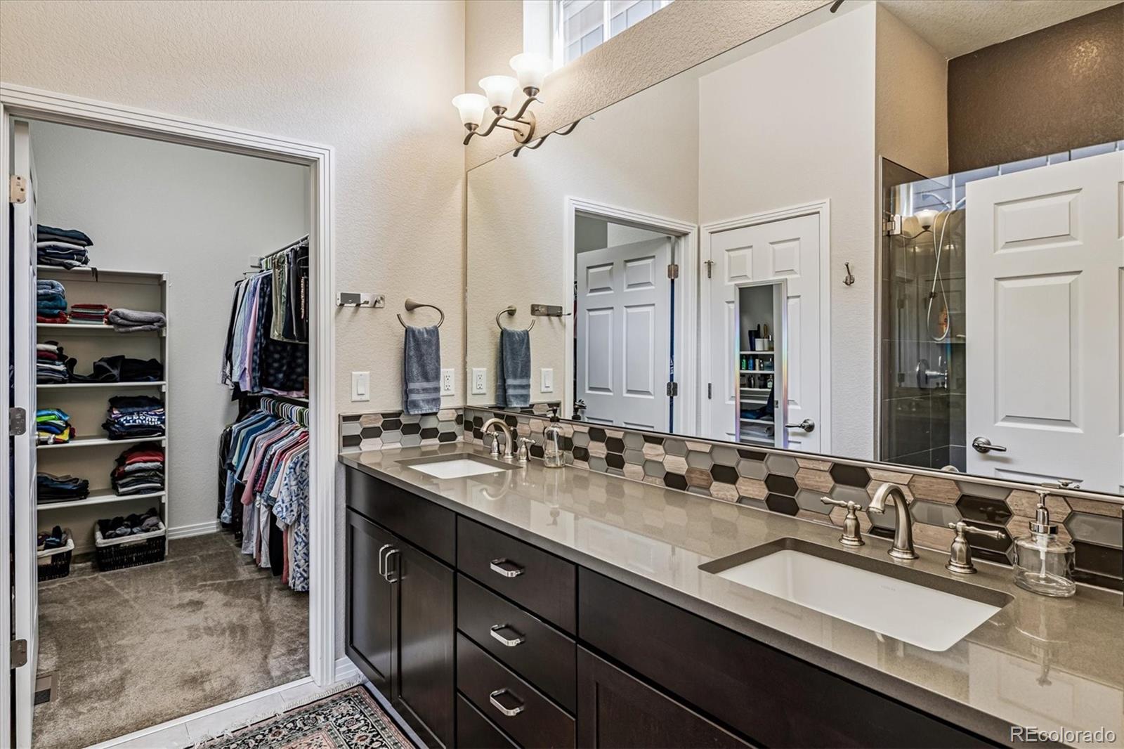 MLS Image #7 for 11589 e 25th drive,aurora, Colorado