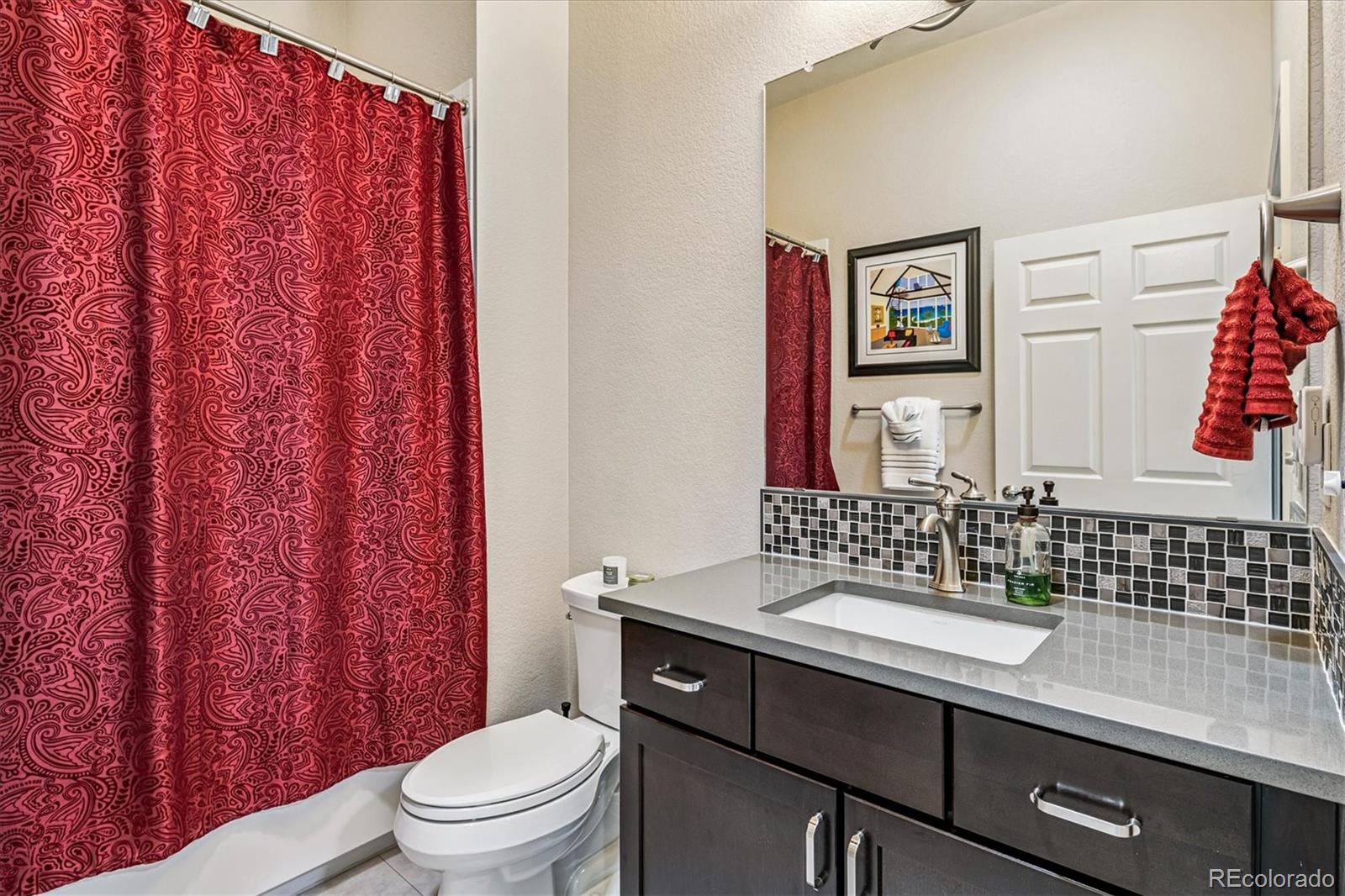 MLS Image #9 for 11589 e 25th drive,aurora, Colorado