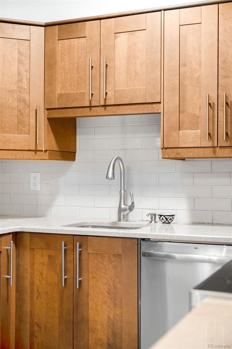 MLS Image #7 for 11911 e harvard avenue 103,aurora, Colorado
