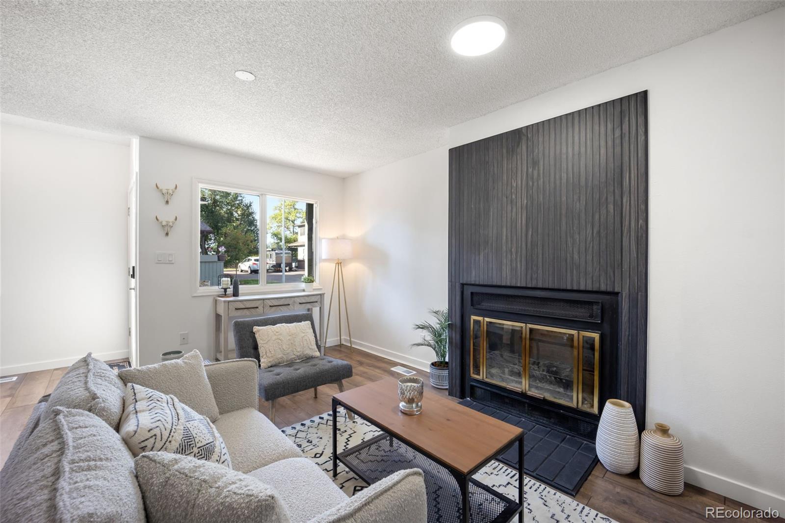 MLS Image #2 for 10200 w jewell avenue c,lakewood, Colorado