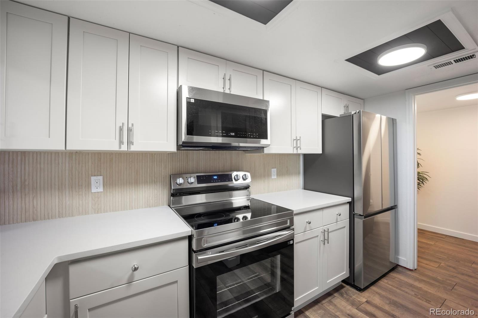 MLS Image #6 for 10200 w jewell avenue c,lakewood, Colorado