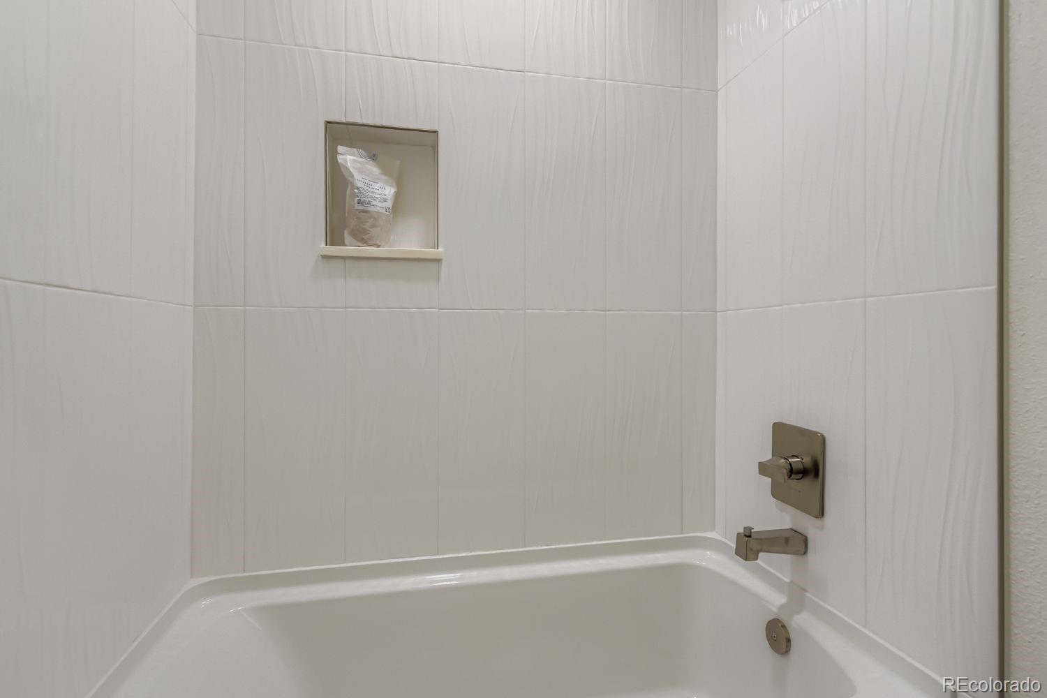 MLS Image #20 for 5041 w portland drive,littleton, Colorado