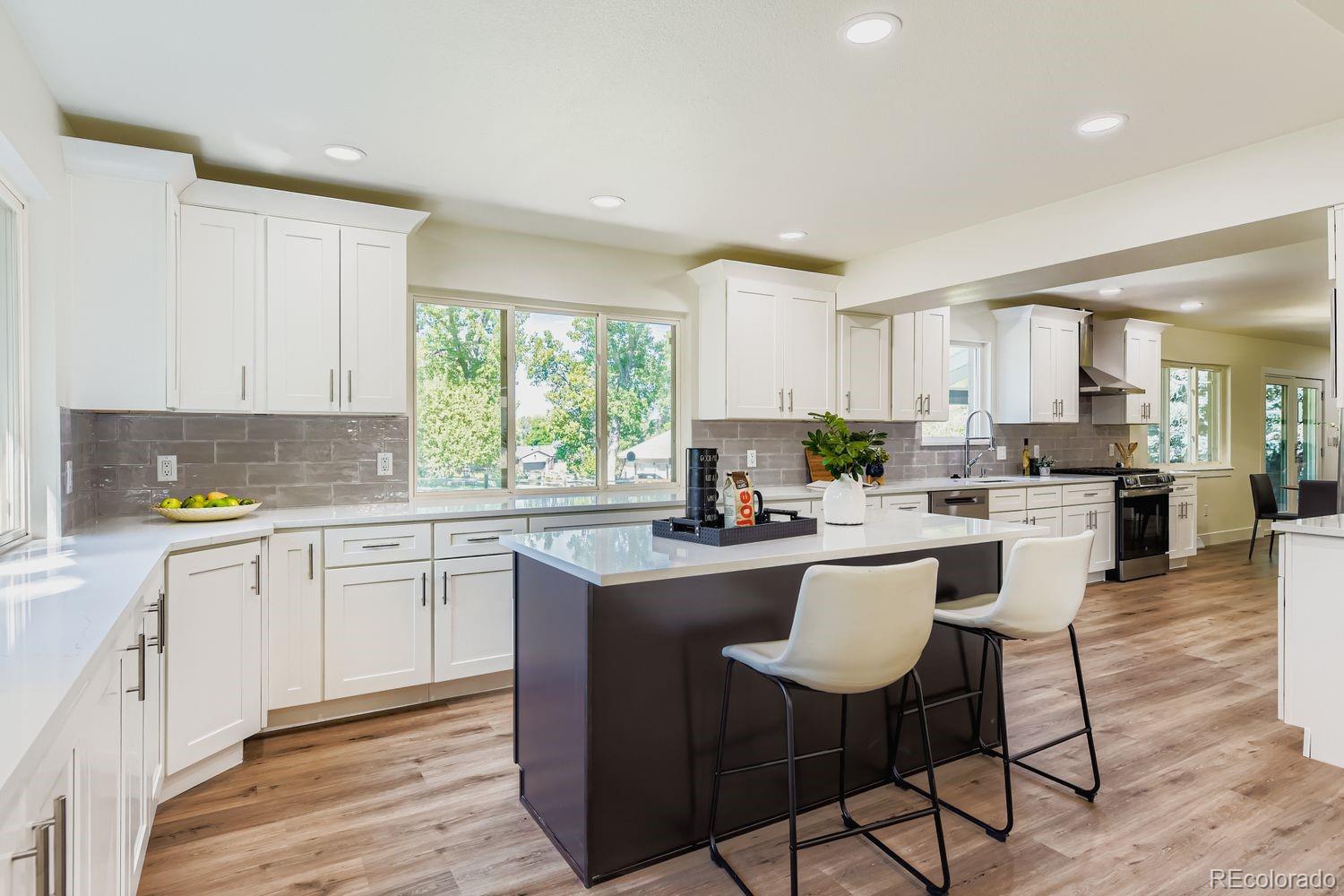 MLS Image #5 for 5041 w portland drive,littleton, Colorado