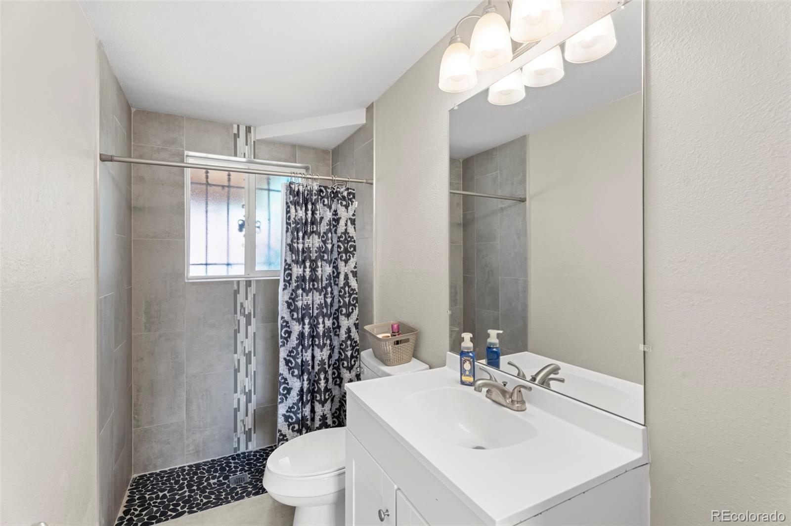 MLS Image #13 for 80  landoe lane,colorado springs, Colorado