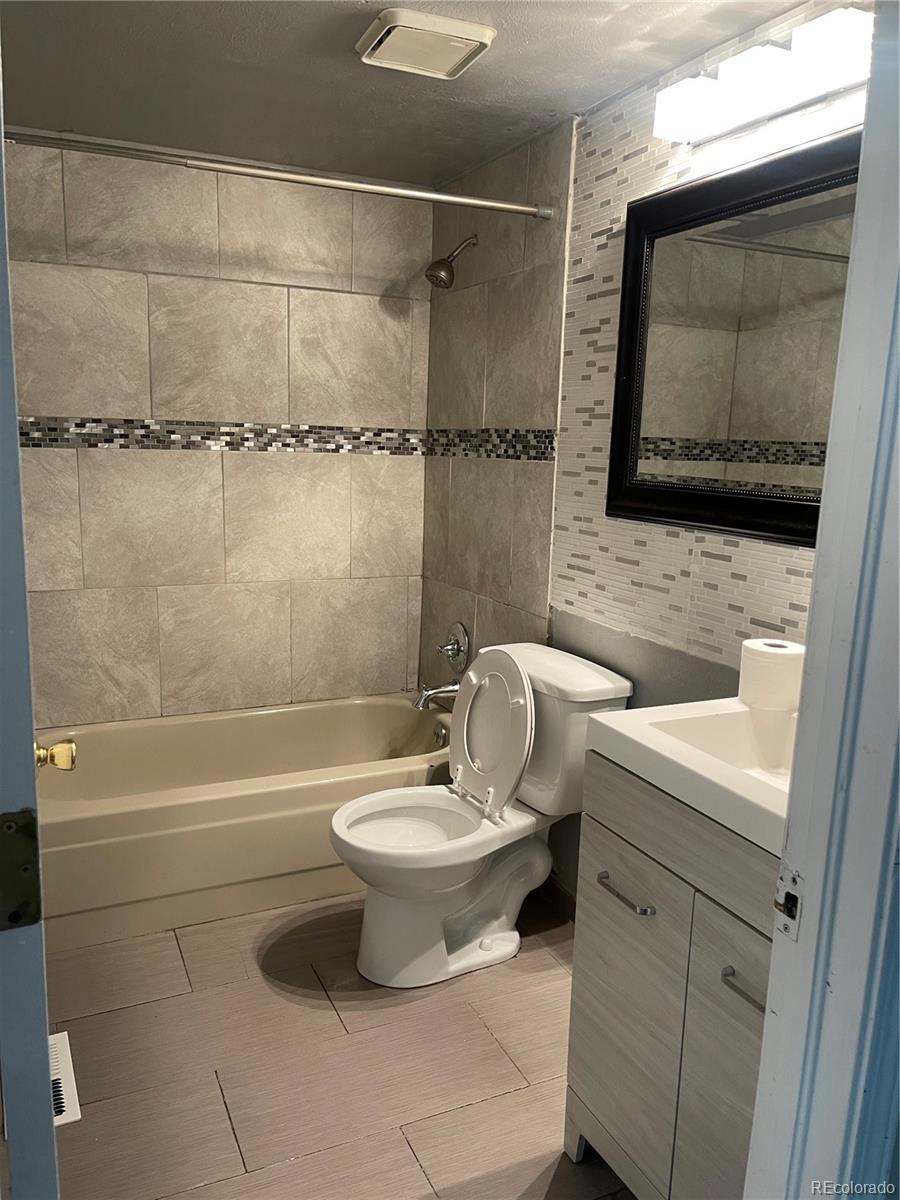 MLS Image #9 for 4477  dearborn street,denver, Colorado