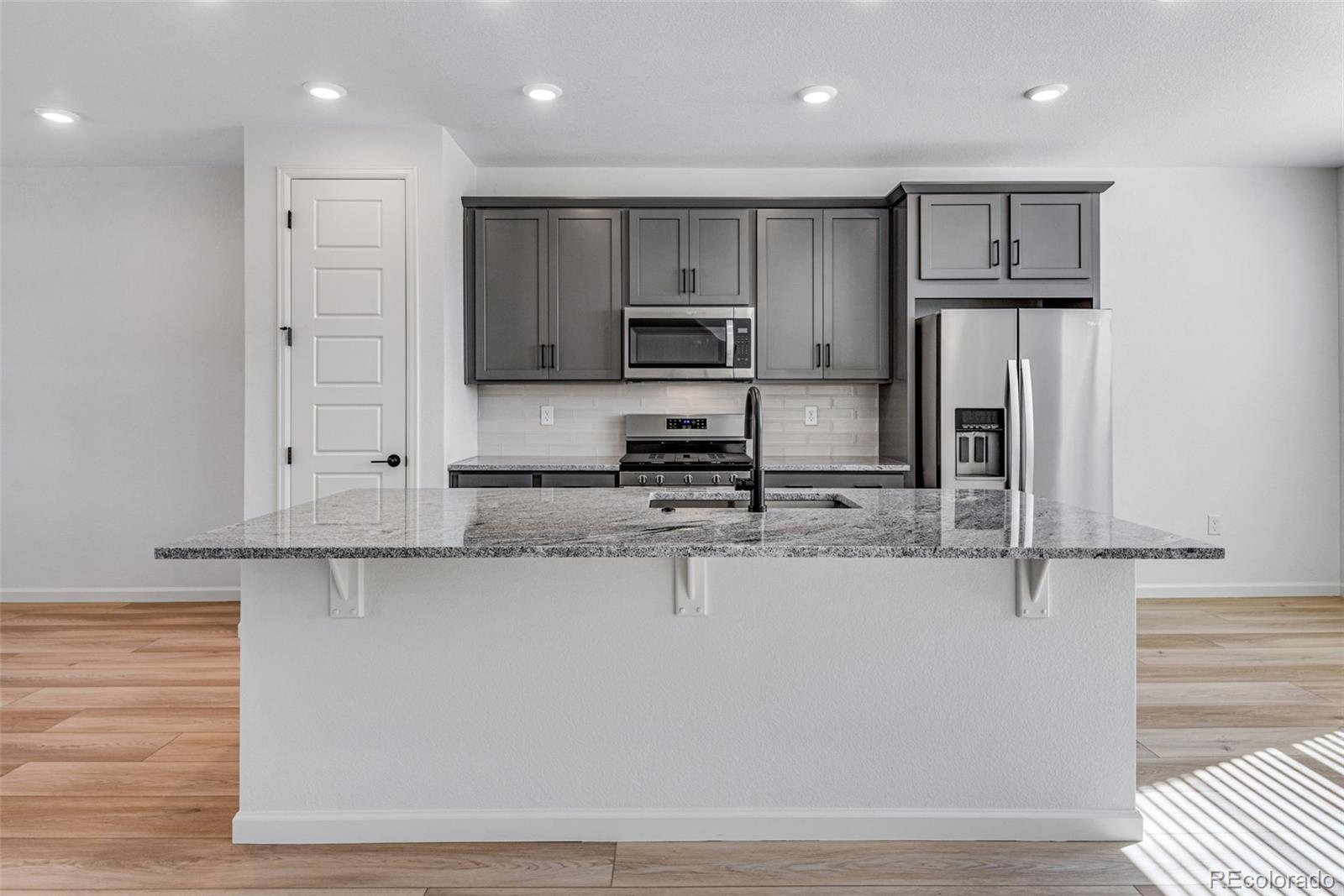 MLS Image #12 for 16754 w 93rd place ,arvada, Colorado