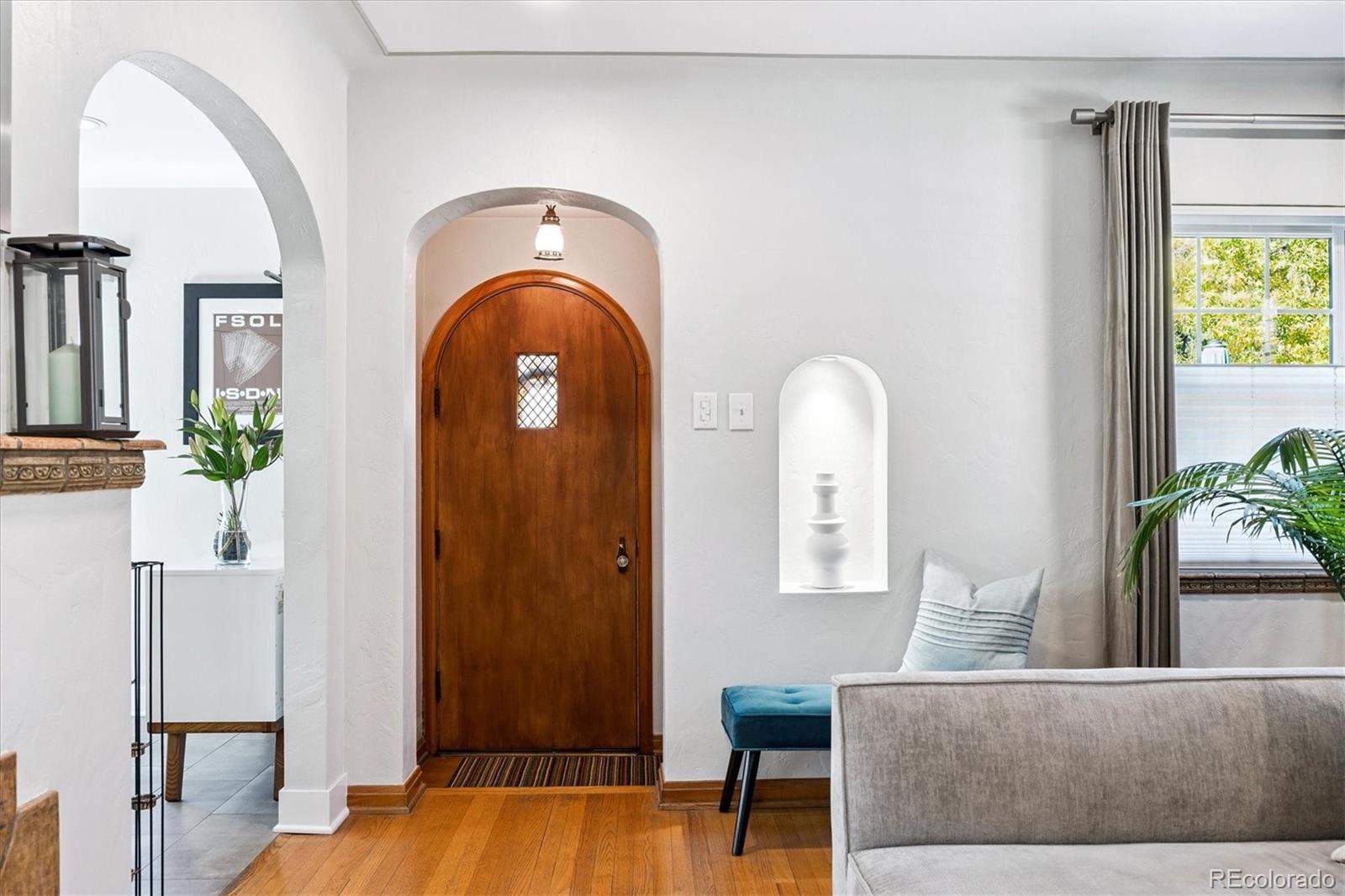 MLS Image #15 for 1544  leyden street,denver, Colorado