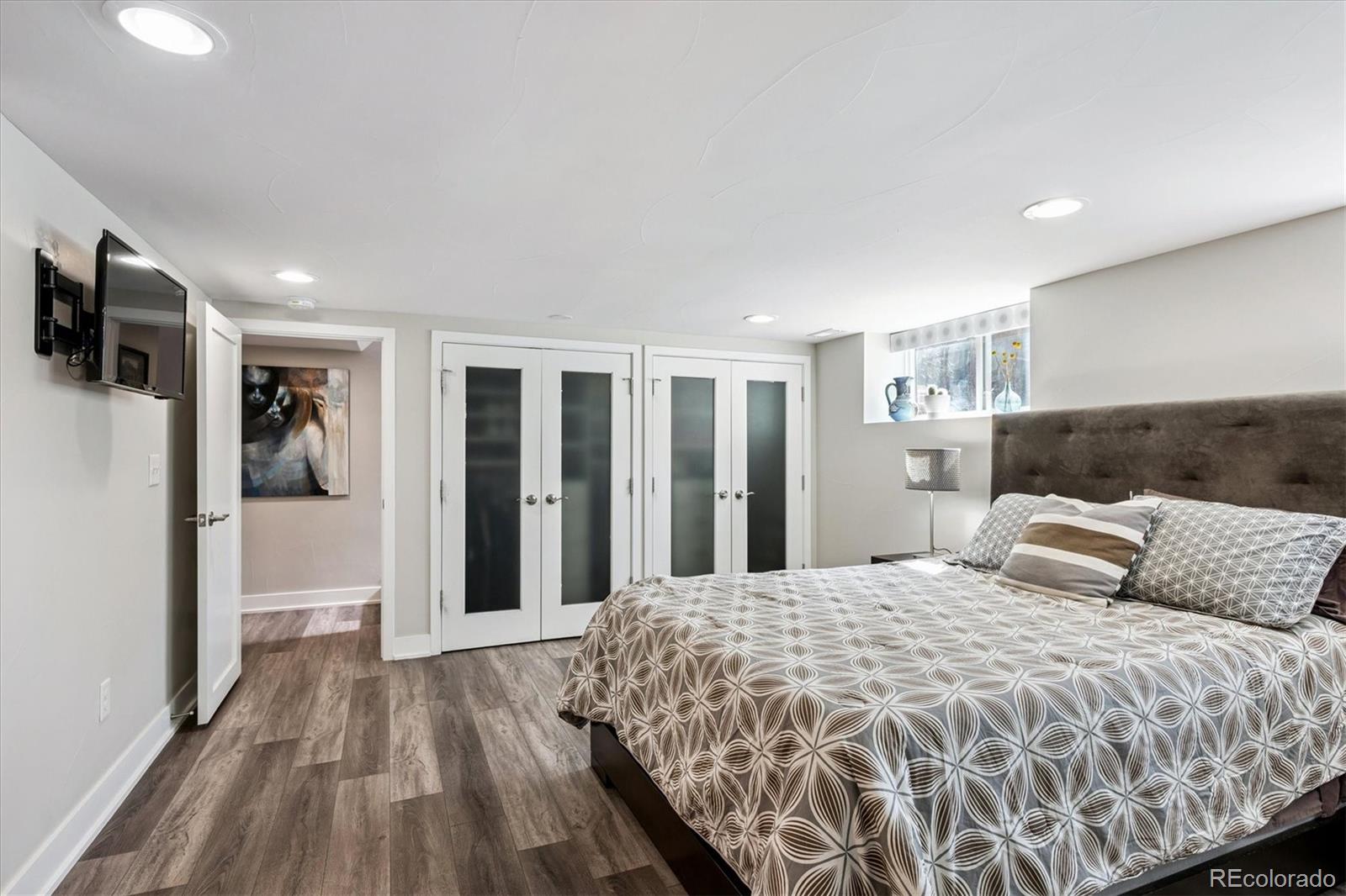 MLS Image #19 for 1544  leyden street,denver, Colorado