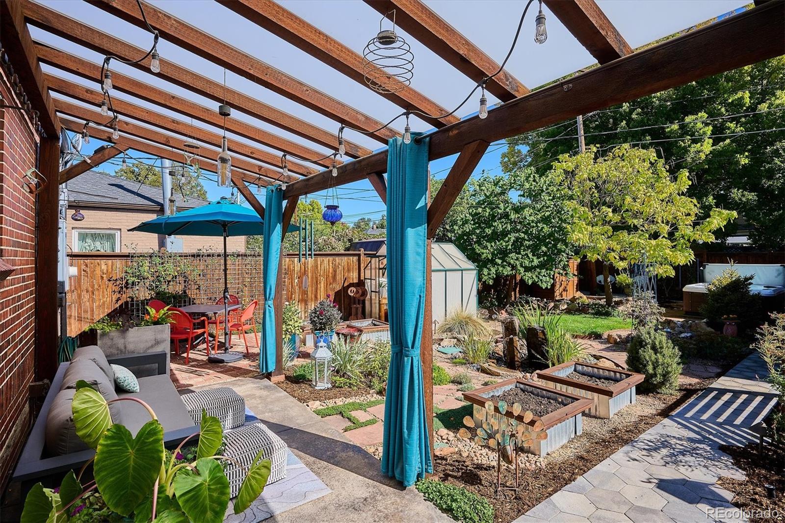 MLS Image #40 for 1544  leyden street,denver, Colorado