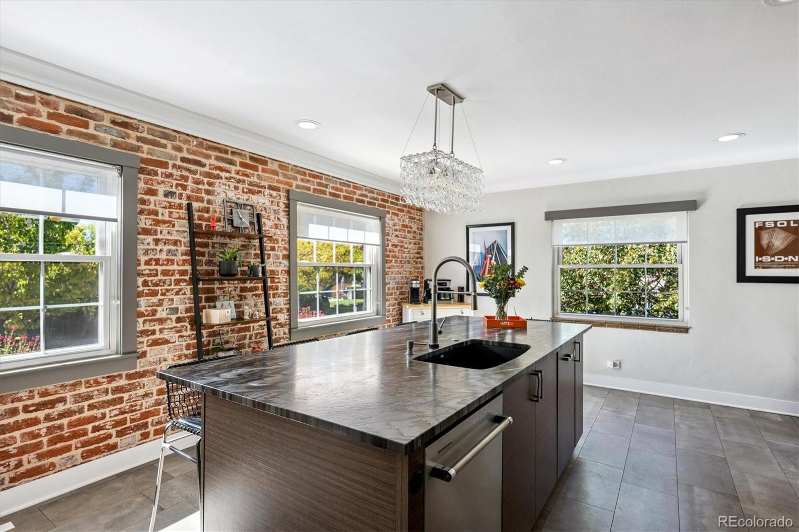 MLS Image #6 for 1544  leyden street,denver, Colorado