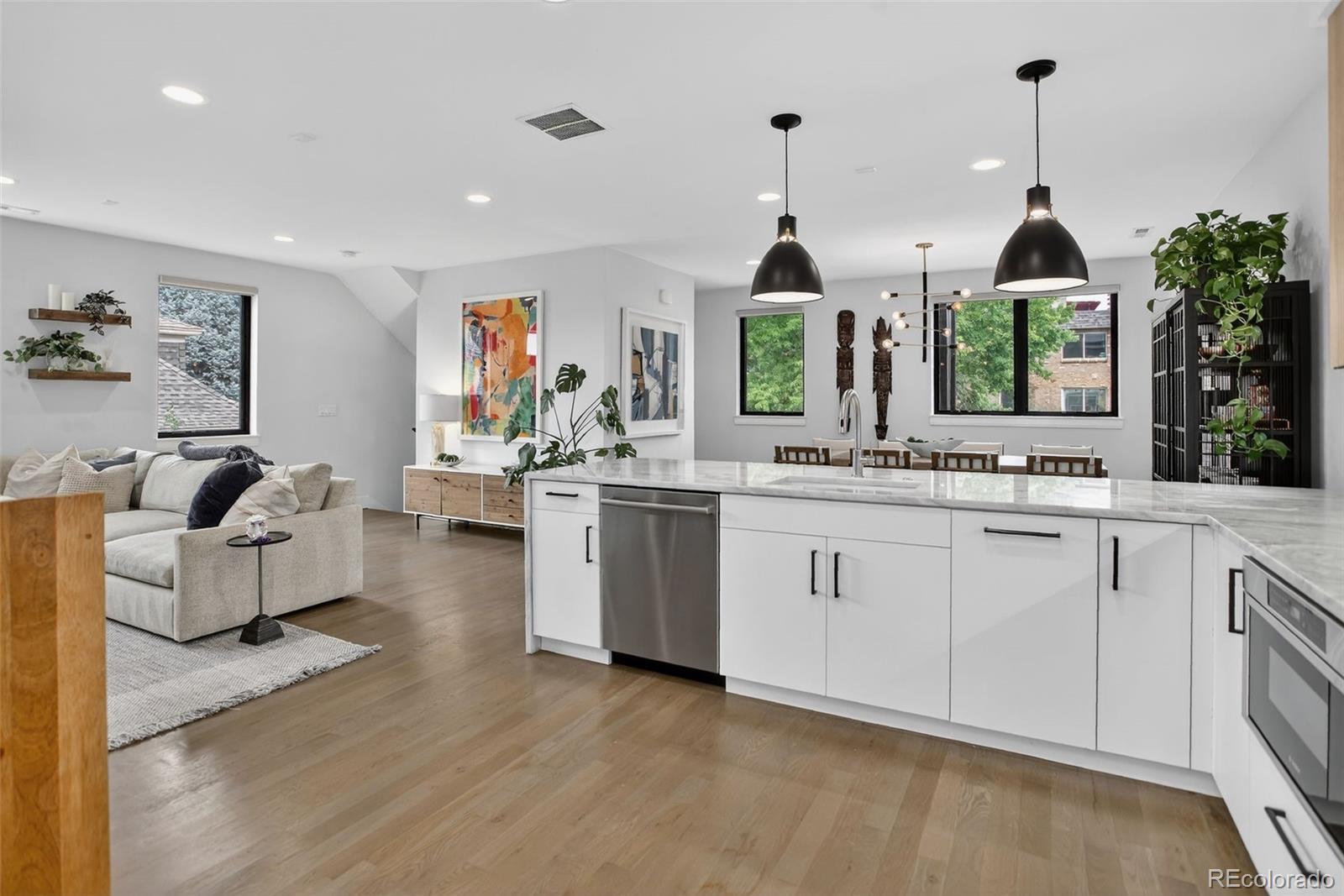 MLS Image #17 for 17 s washington street ,denver, Colorado